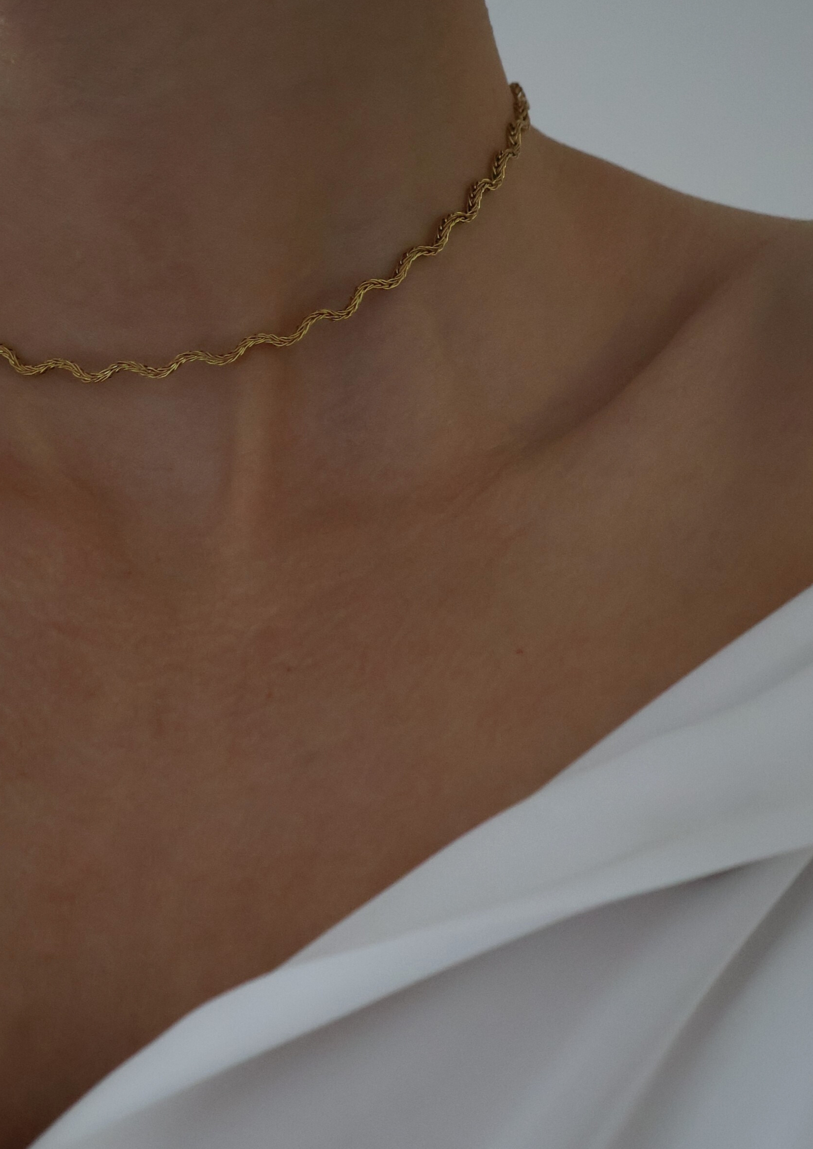 Wave Halskette I Gold