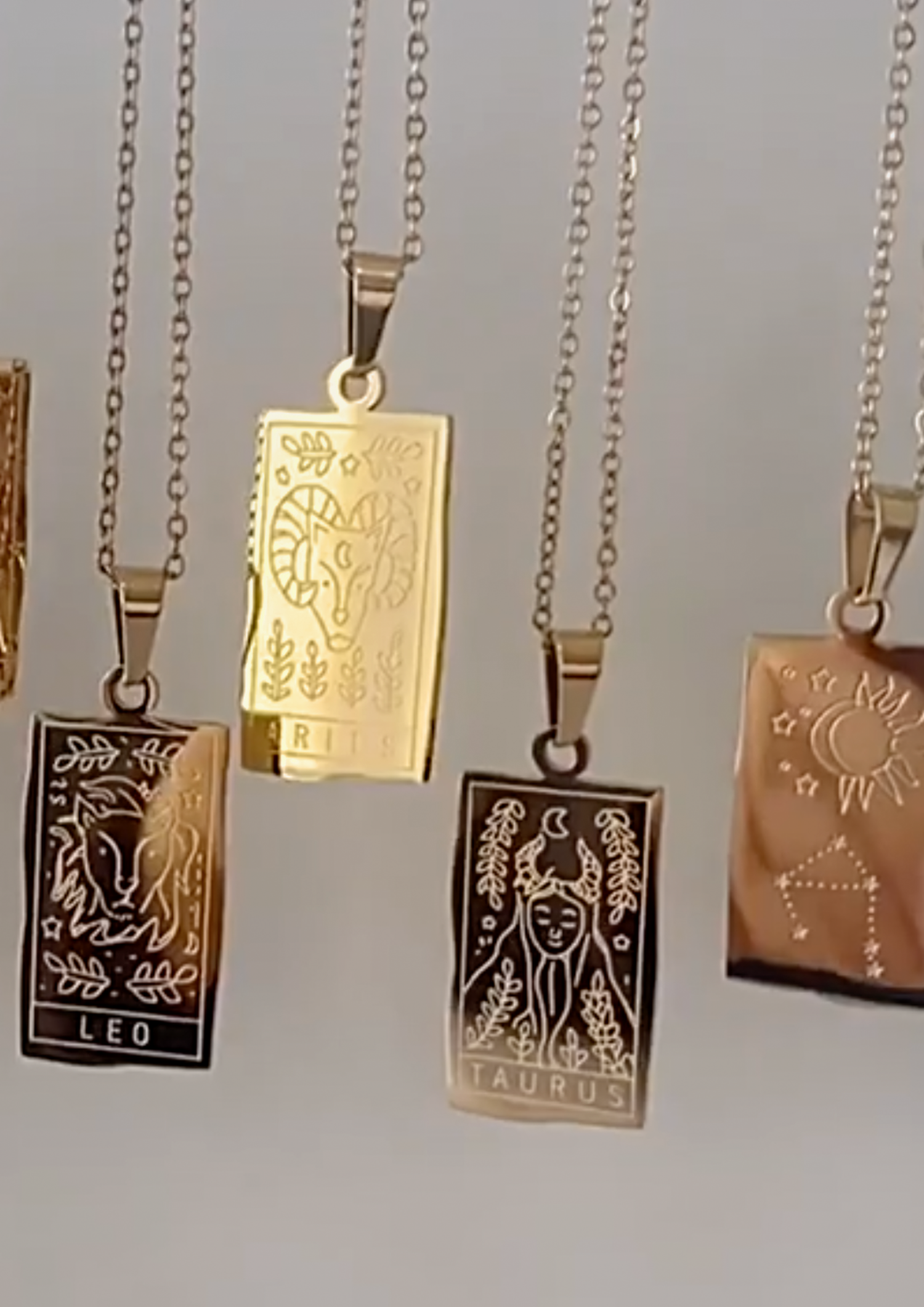 Zodia Halskette I Gold