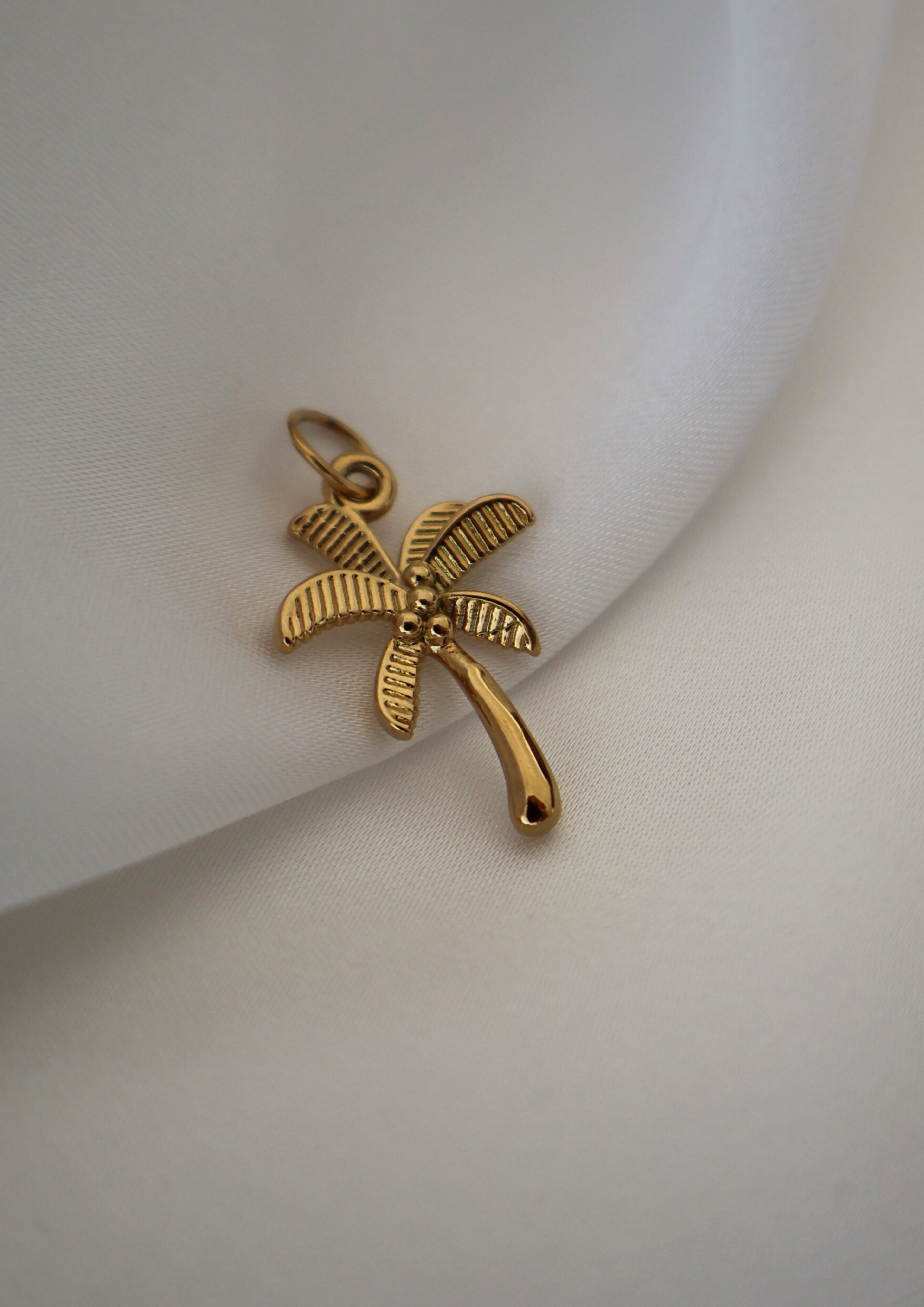 Palm Charm I GOLD