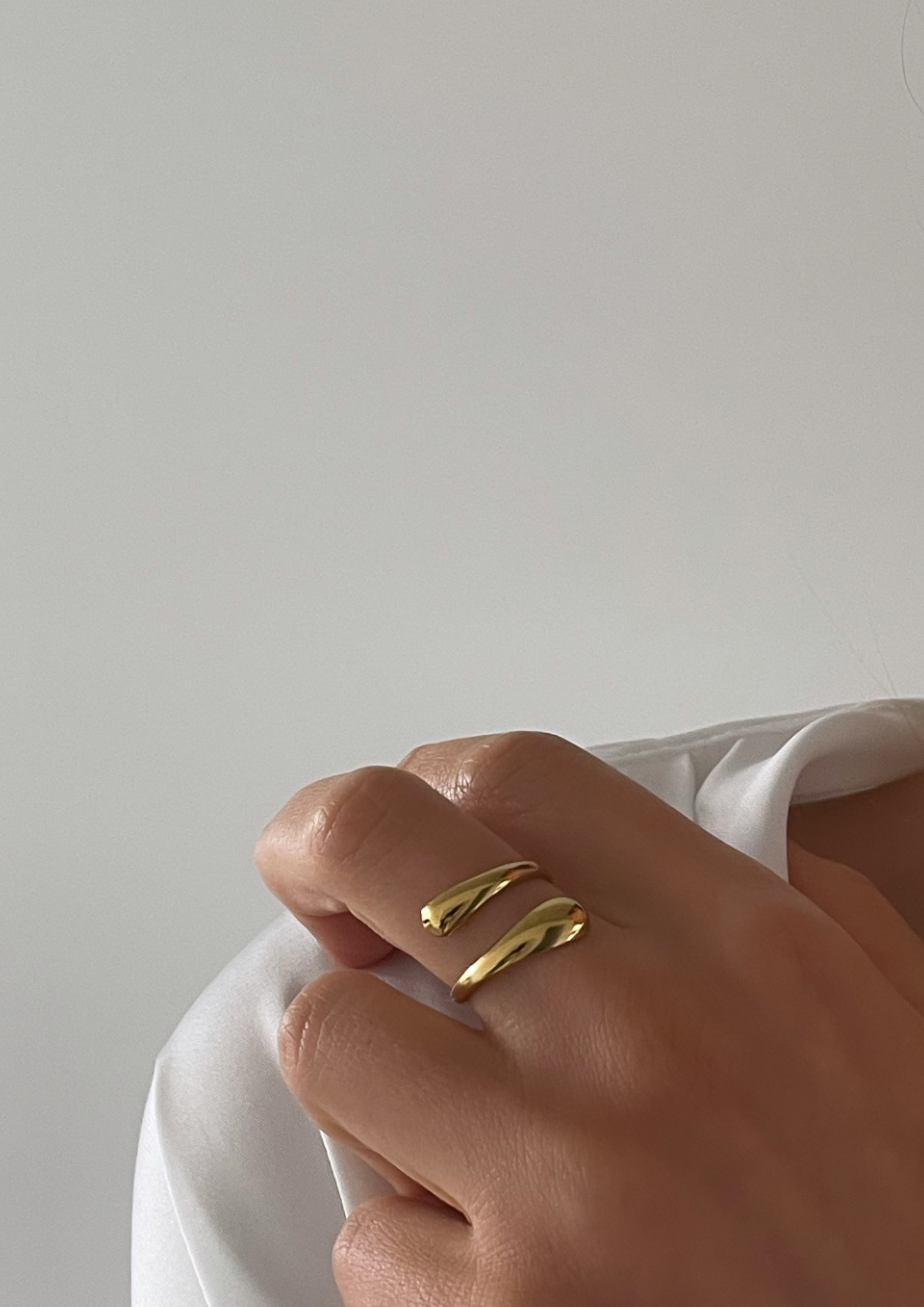 Drop Ring I Gold