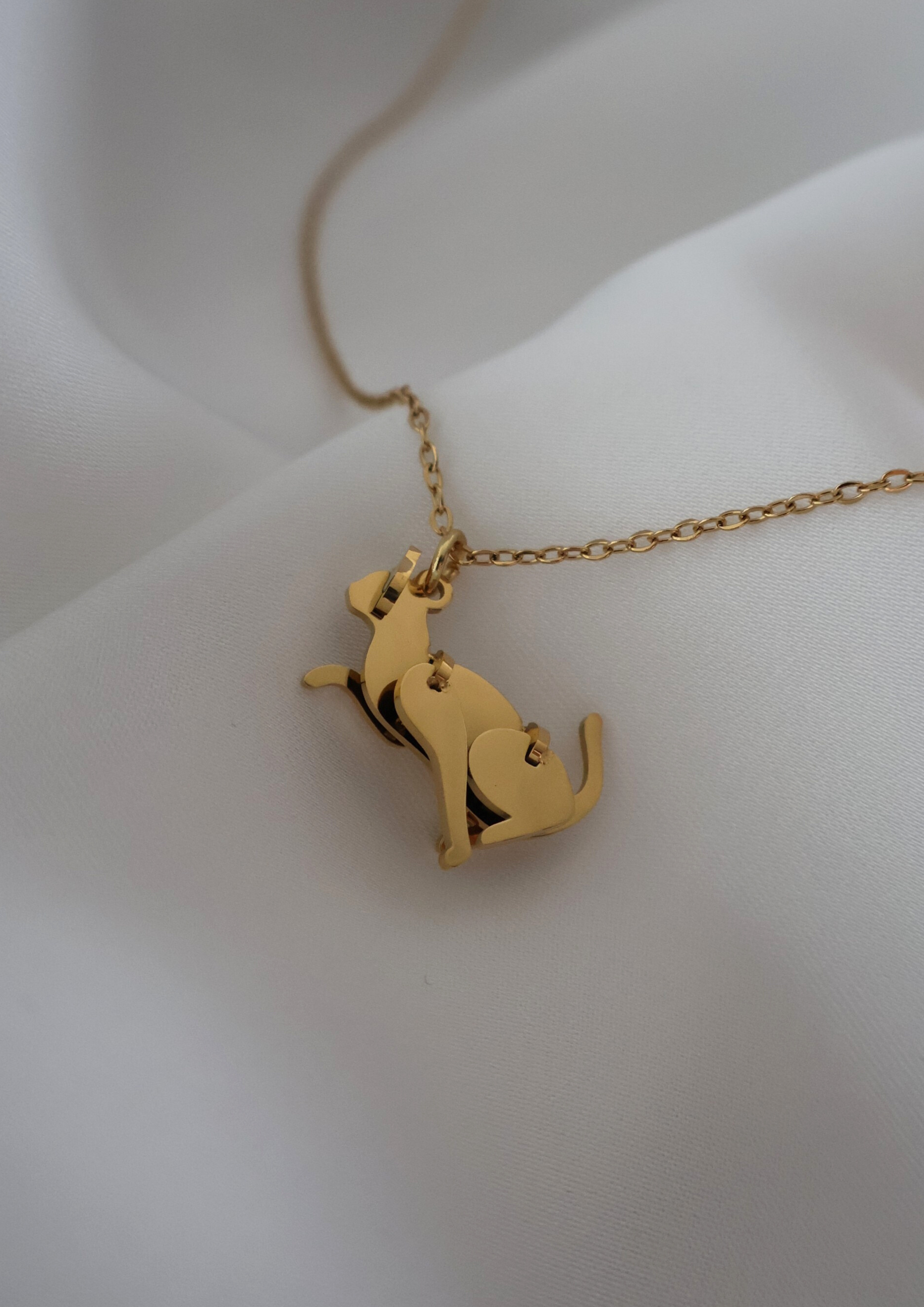 Pawra Halskette I GOLD