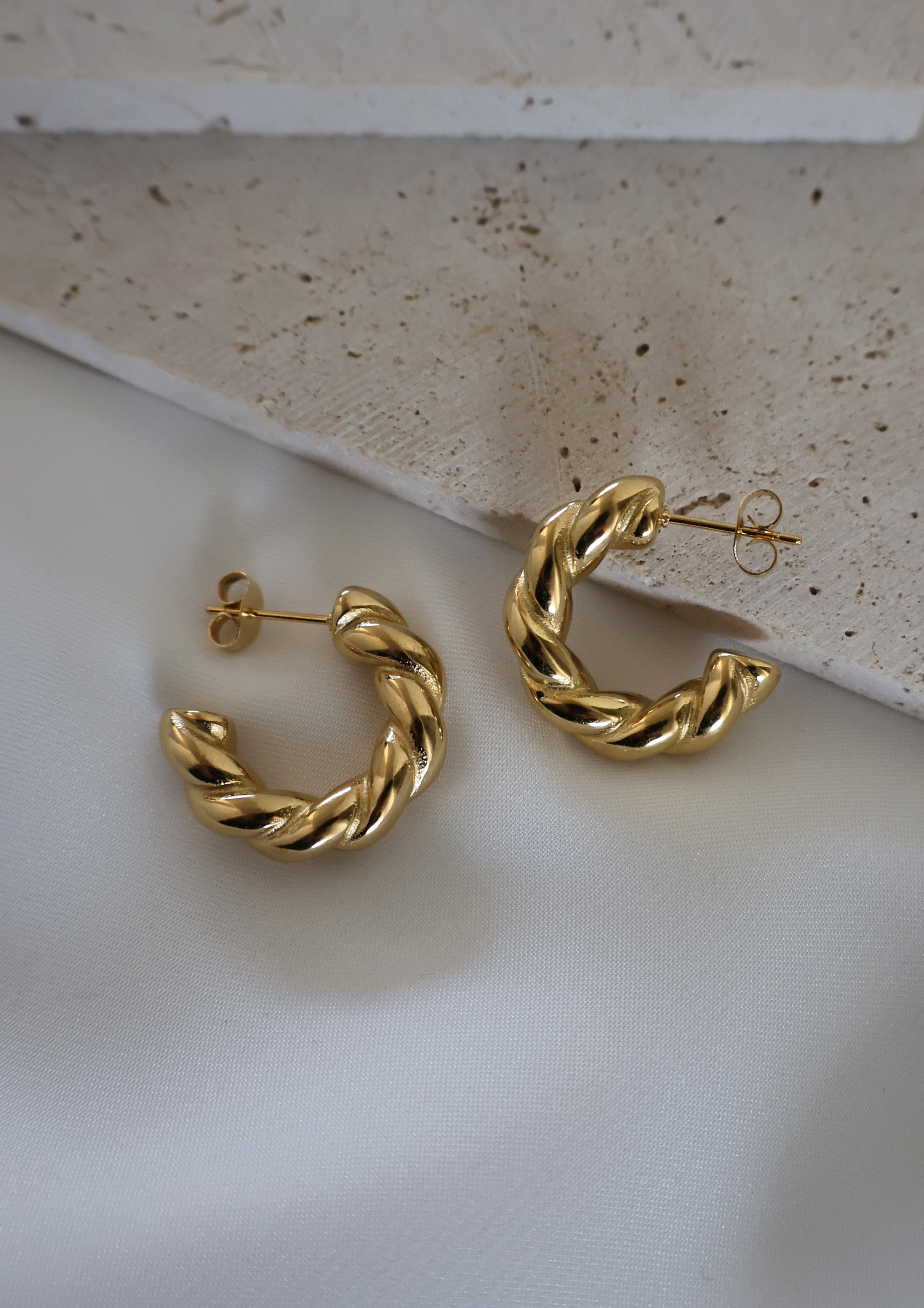 Lume Ohrstecker I Gold