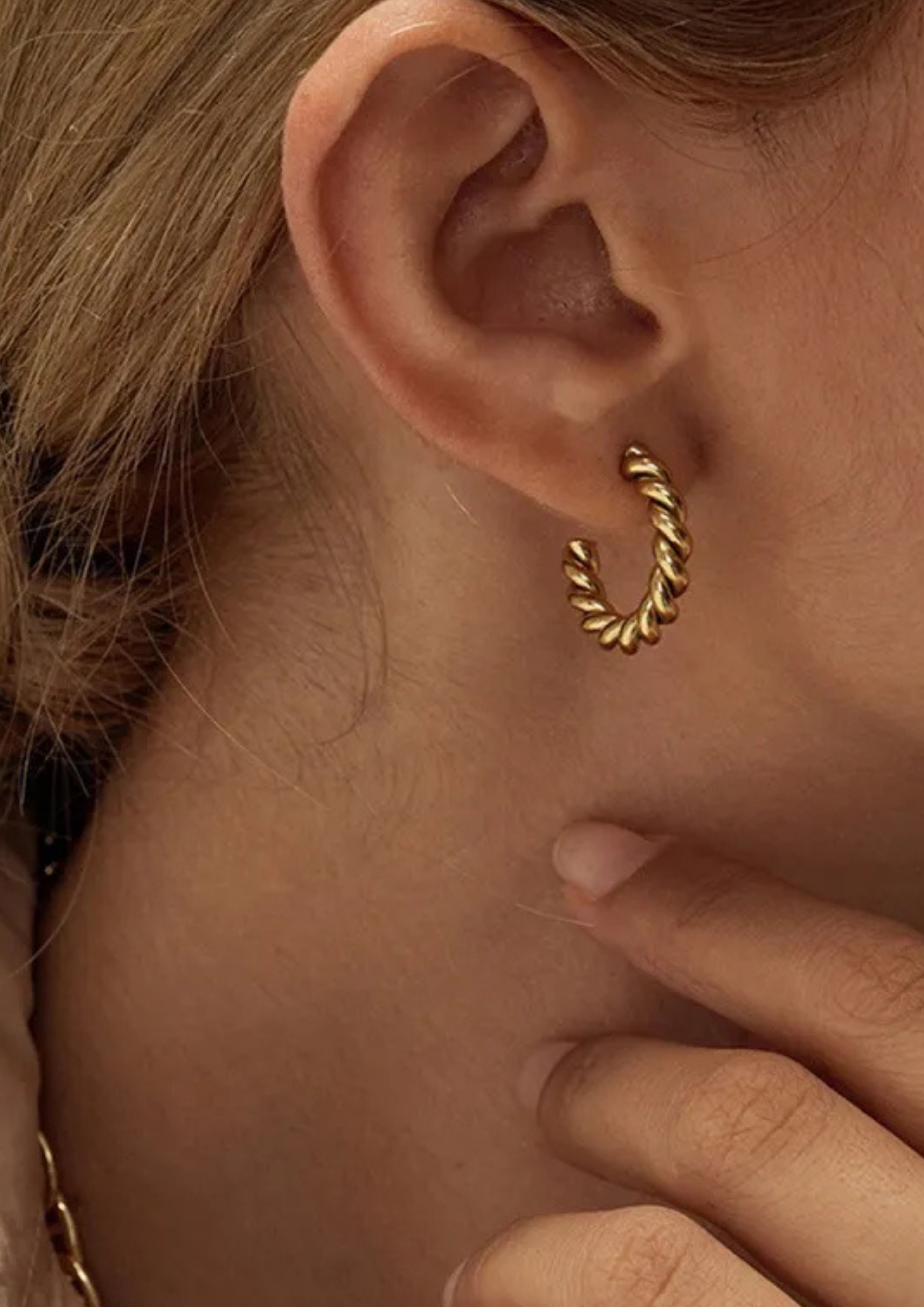 Curlina Ohrstecker I Gold