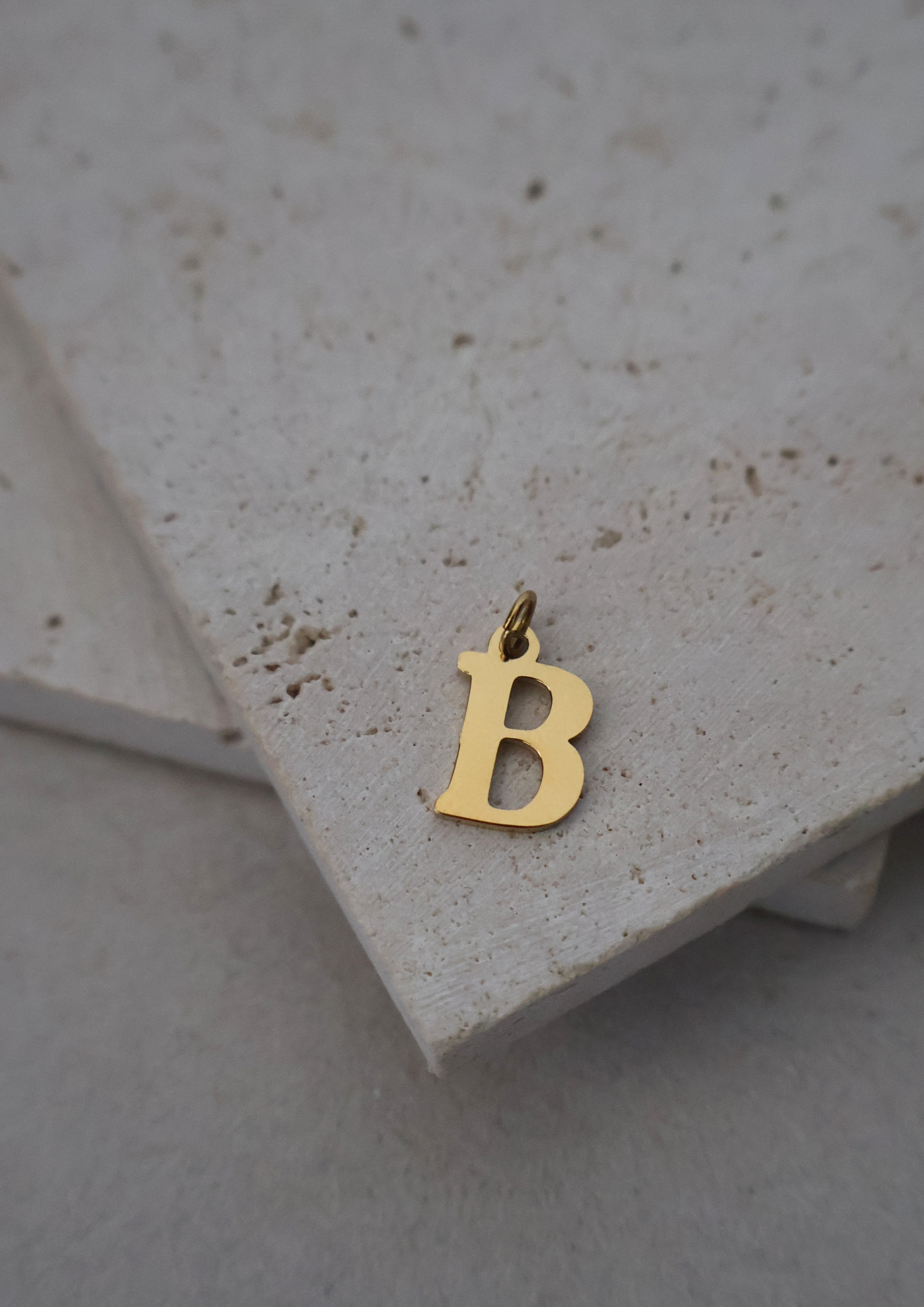 Grace Letter Halskette I GOLD