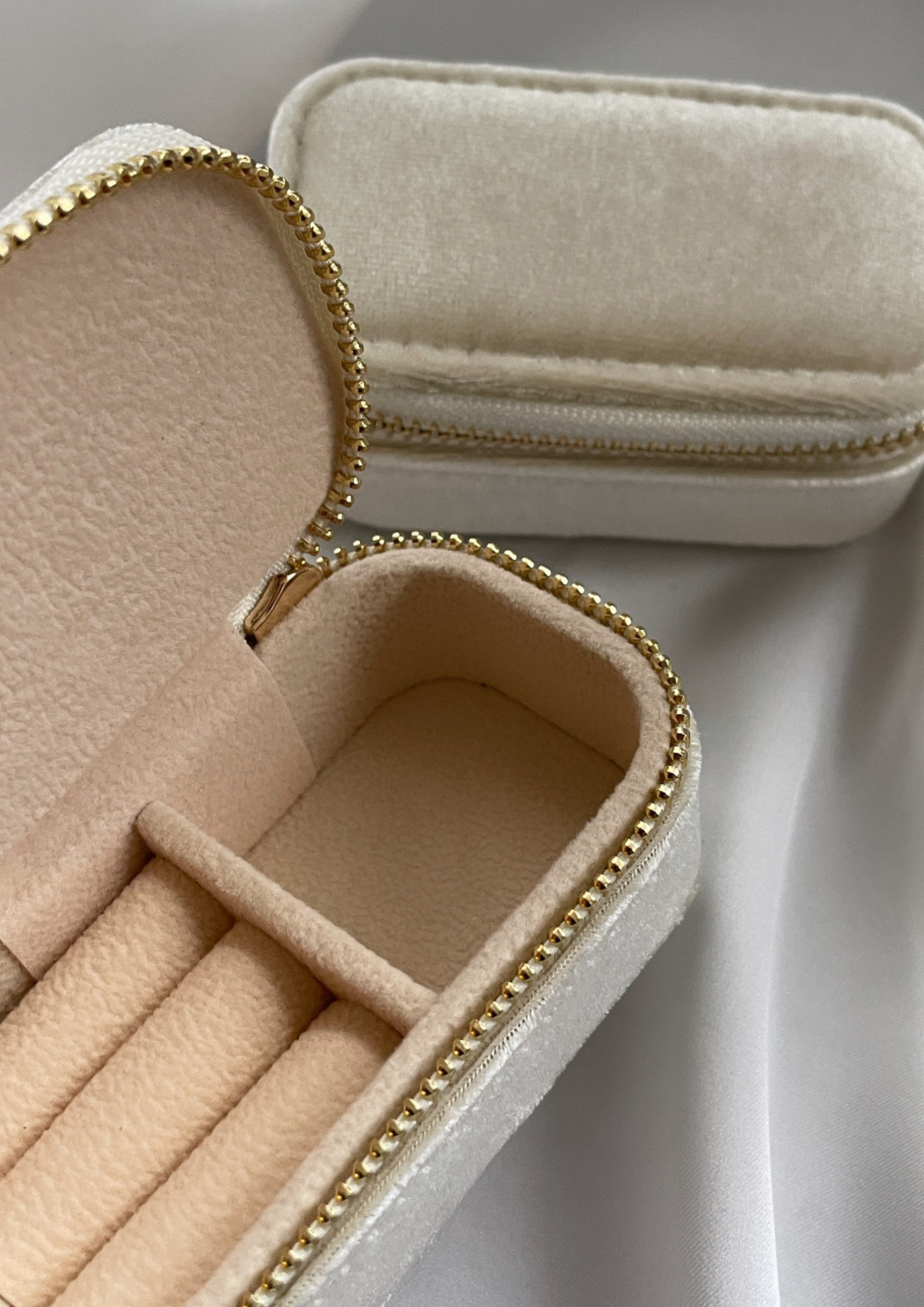 TravelCase midi I Gold