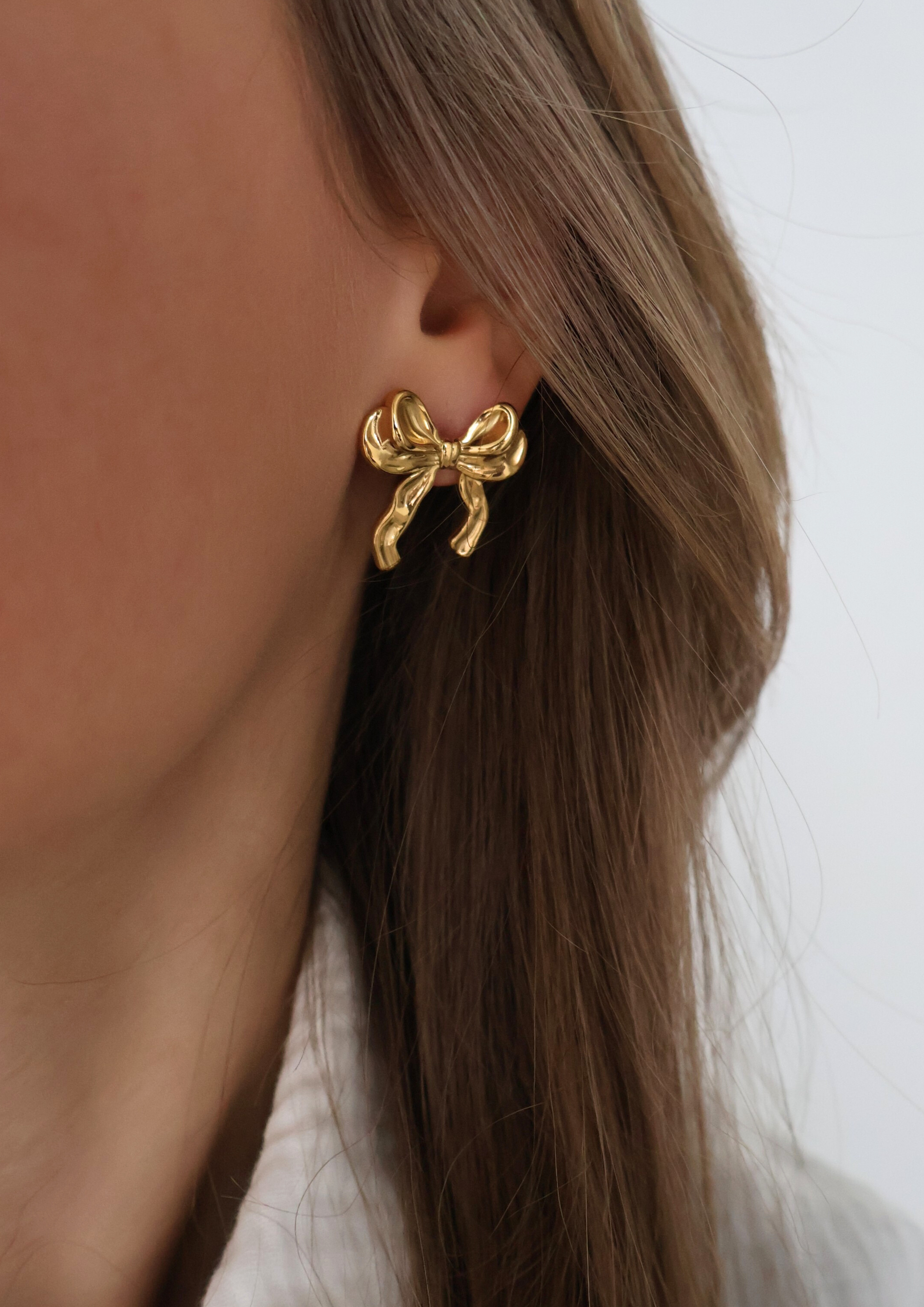 Poise Ohrstecker I Gold