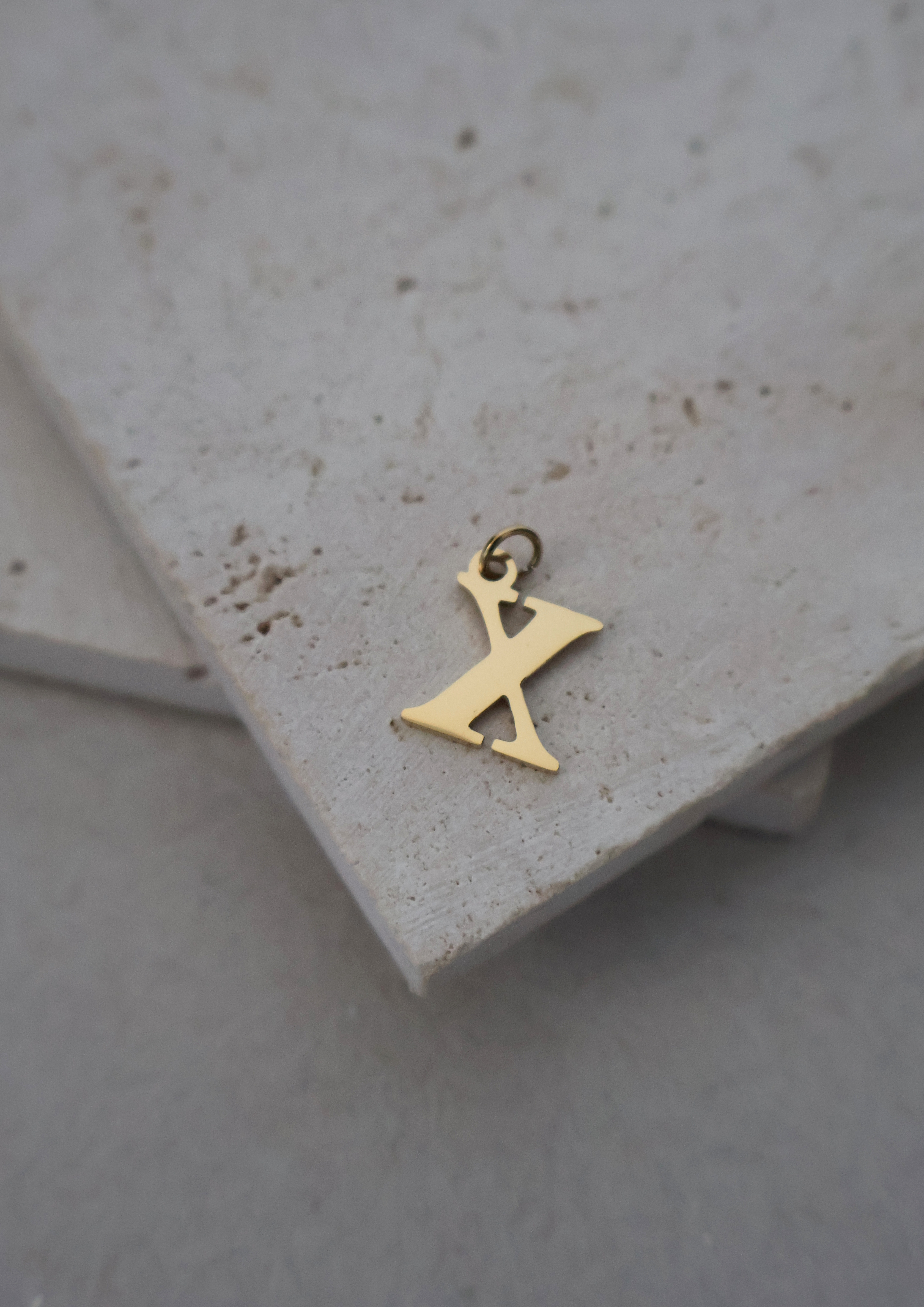 Grace Letter Halskette I GOLD