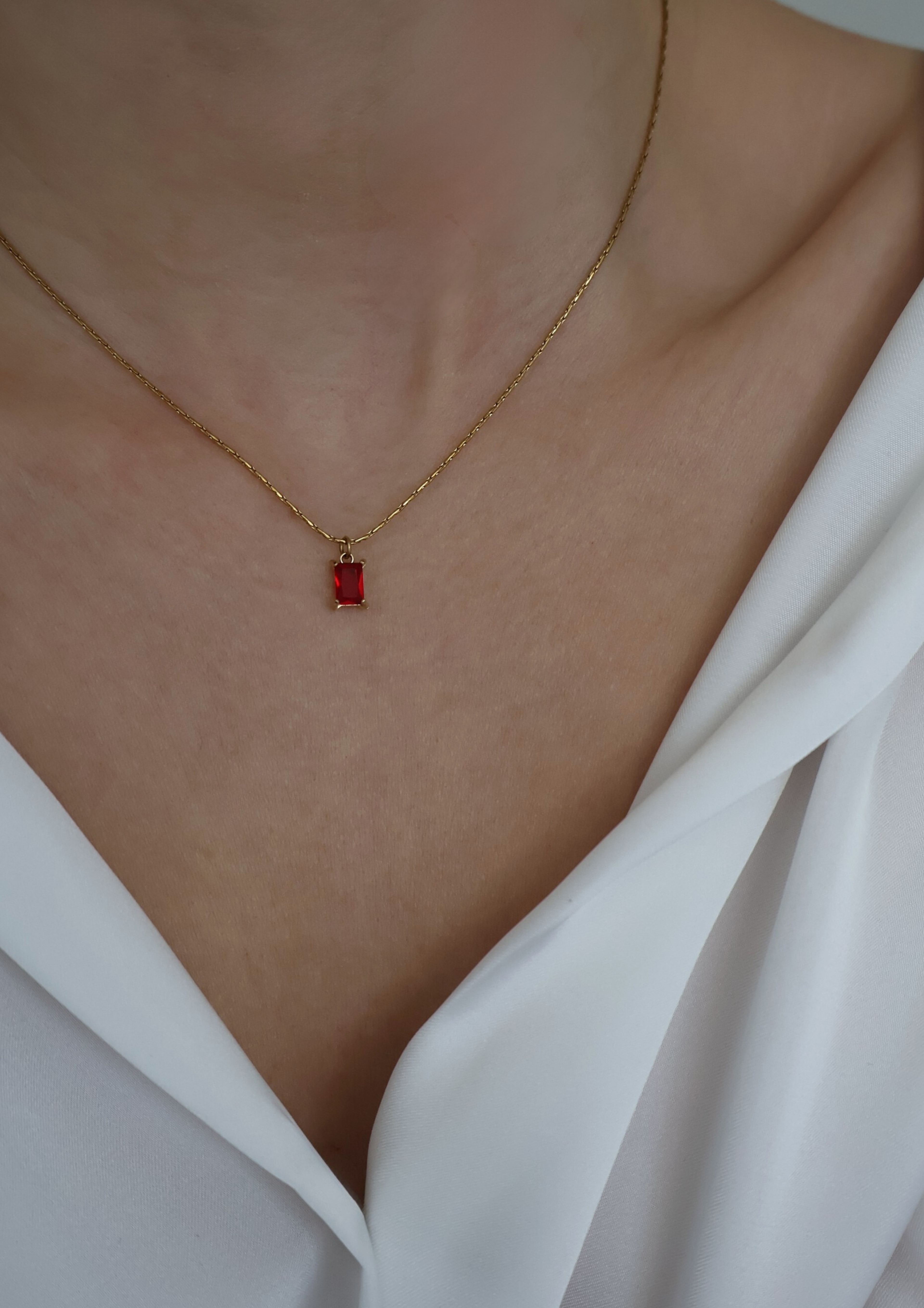Birthstone Halskette I Gold