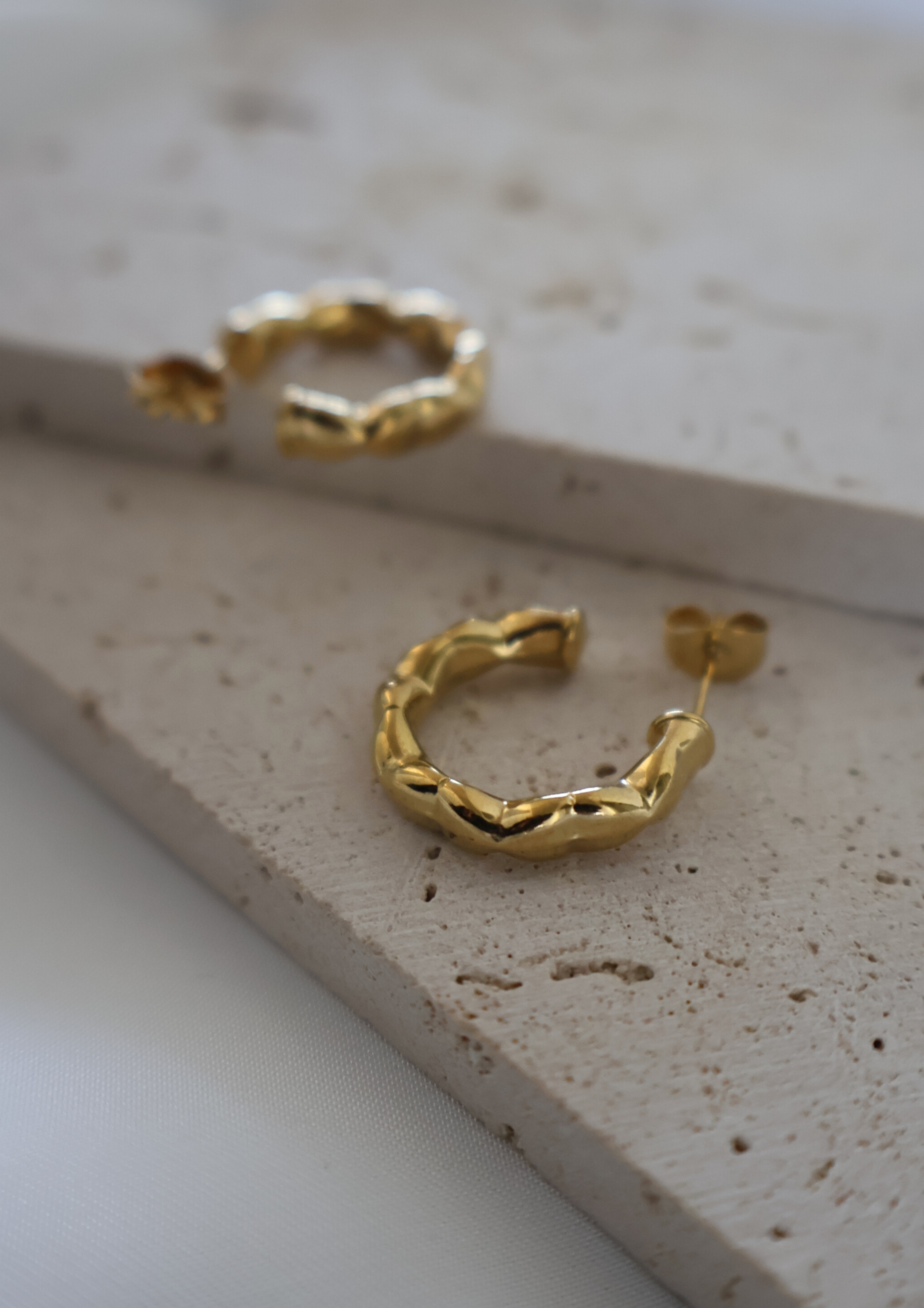 Texture Ohrstecker I GOLD