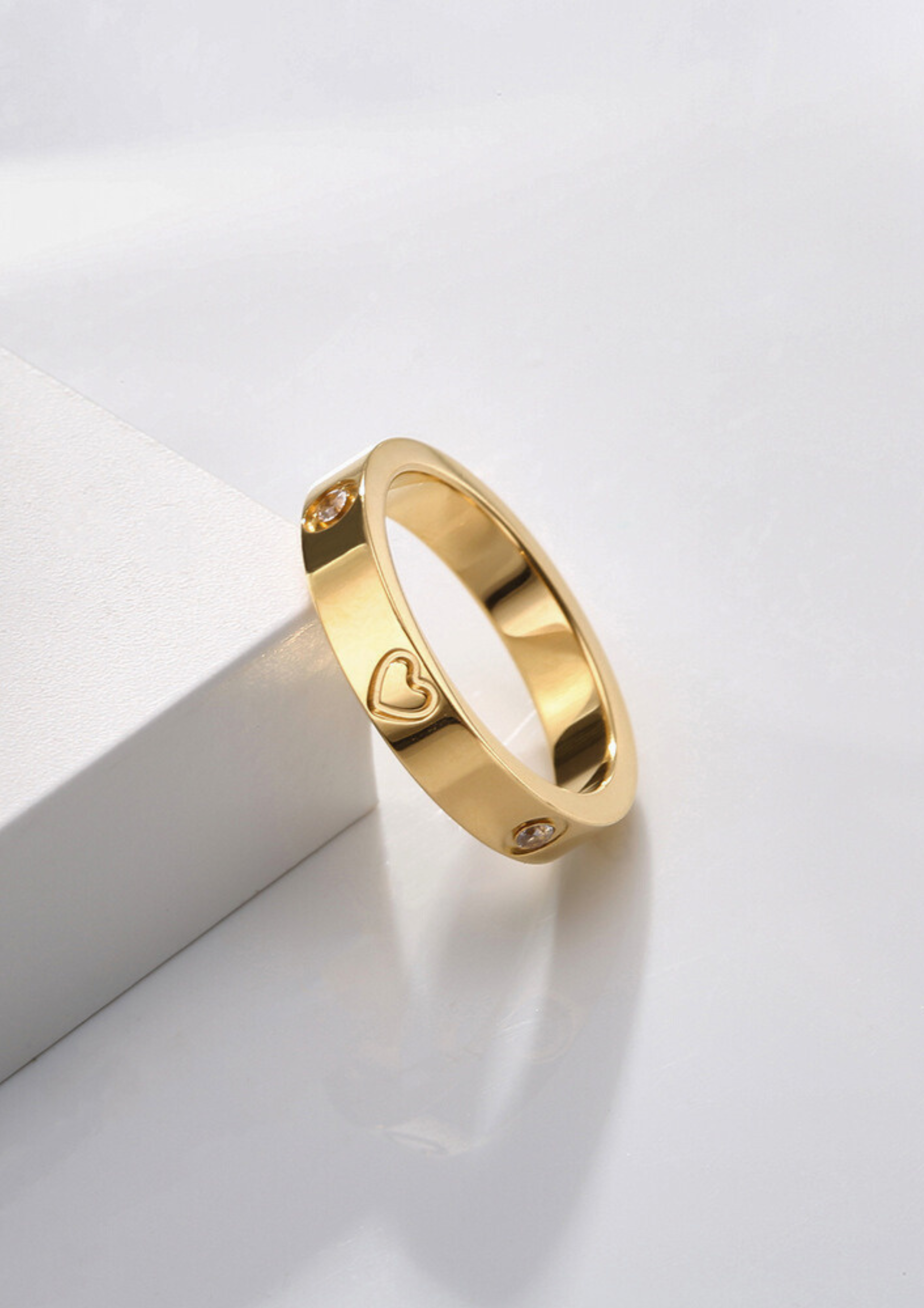 Golden Heart Ring I Gold
