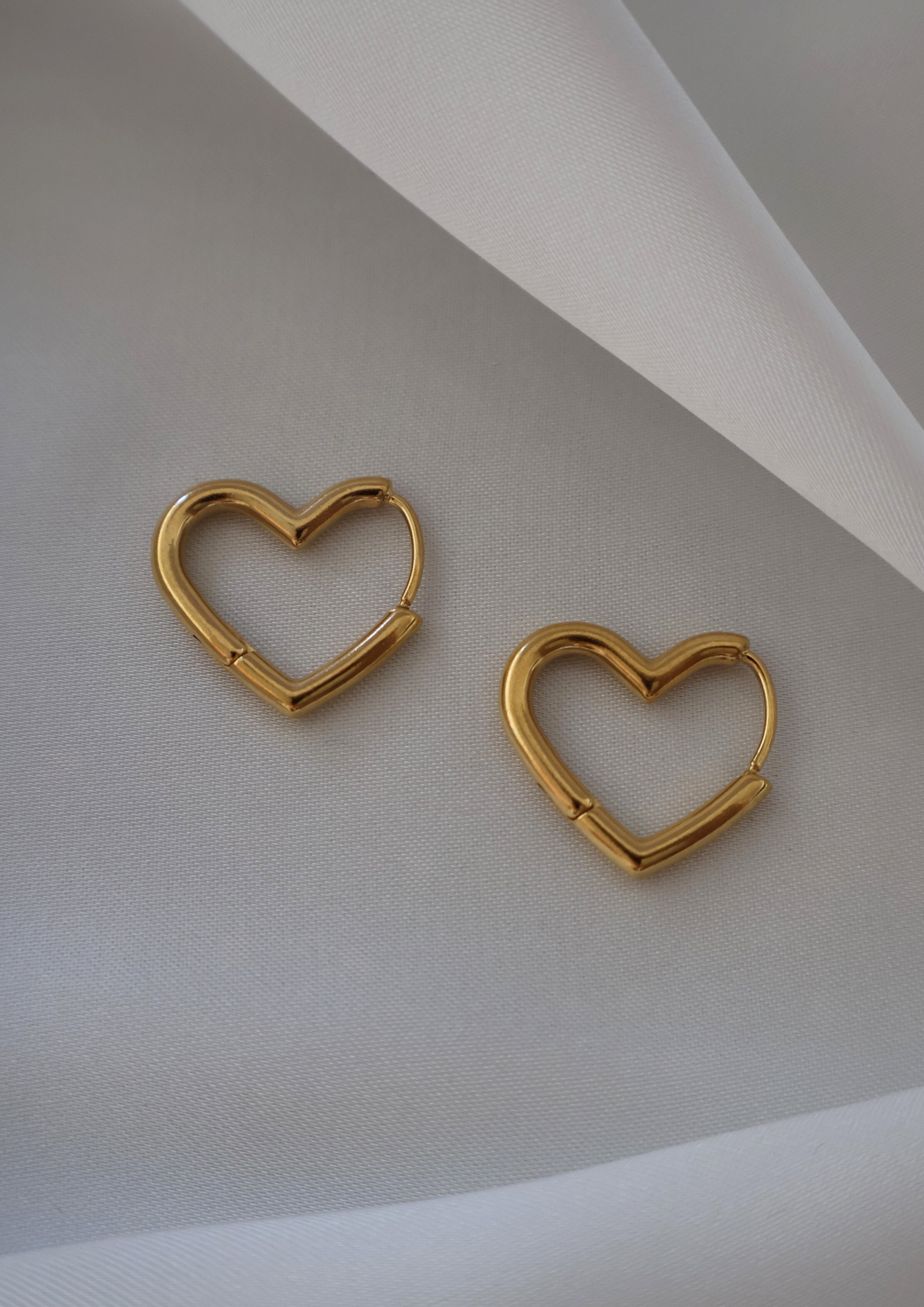 Amora Ohrringe I GOLD