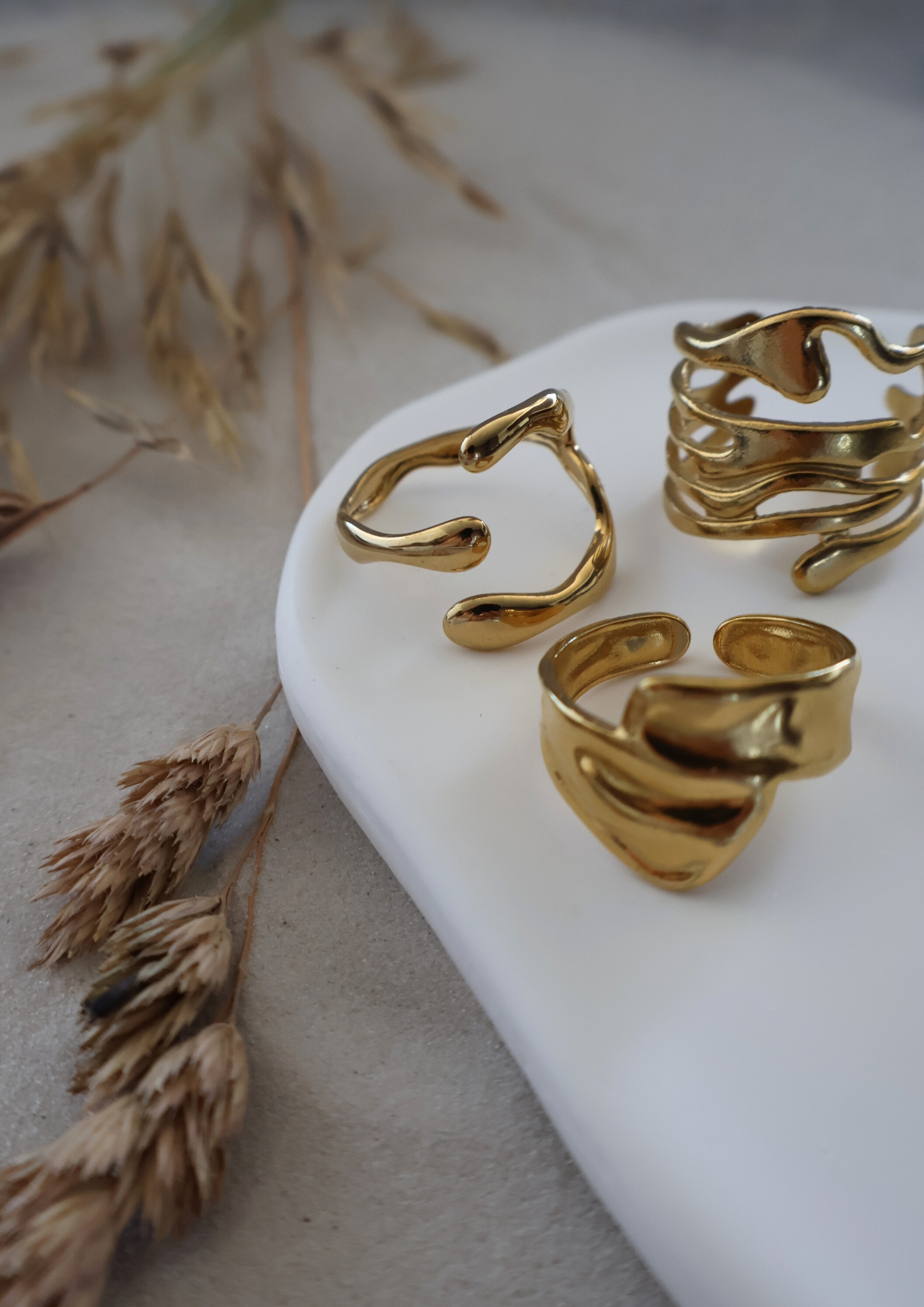 Lava Ring I GOLD