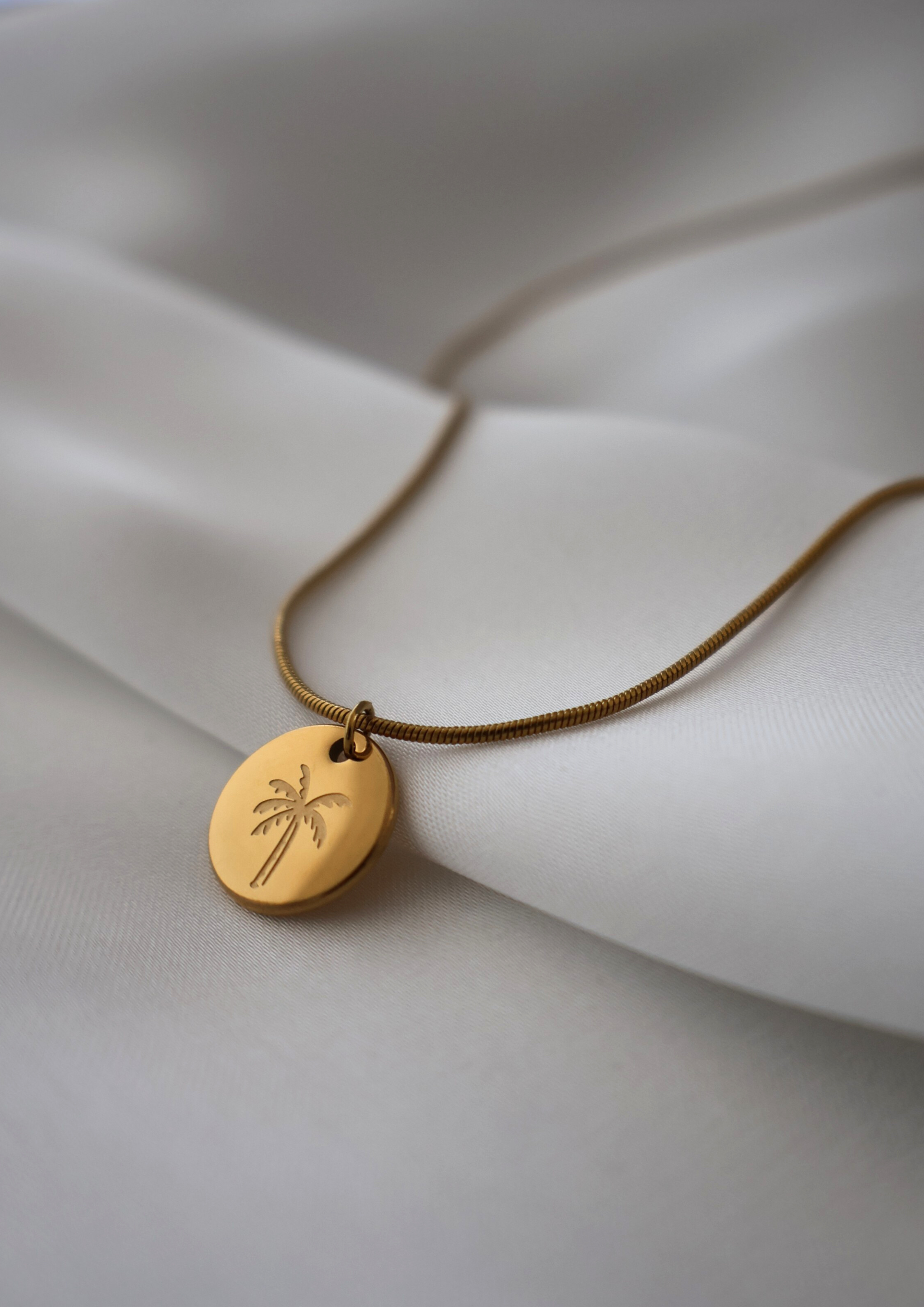 Elaia Halskette I Gold