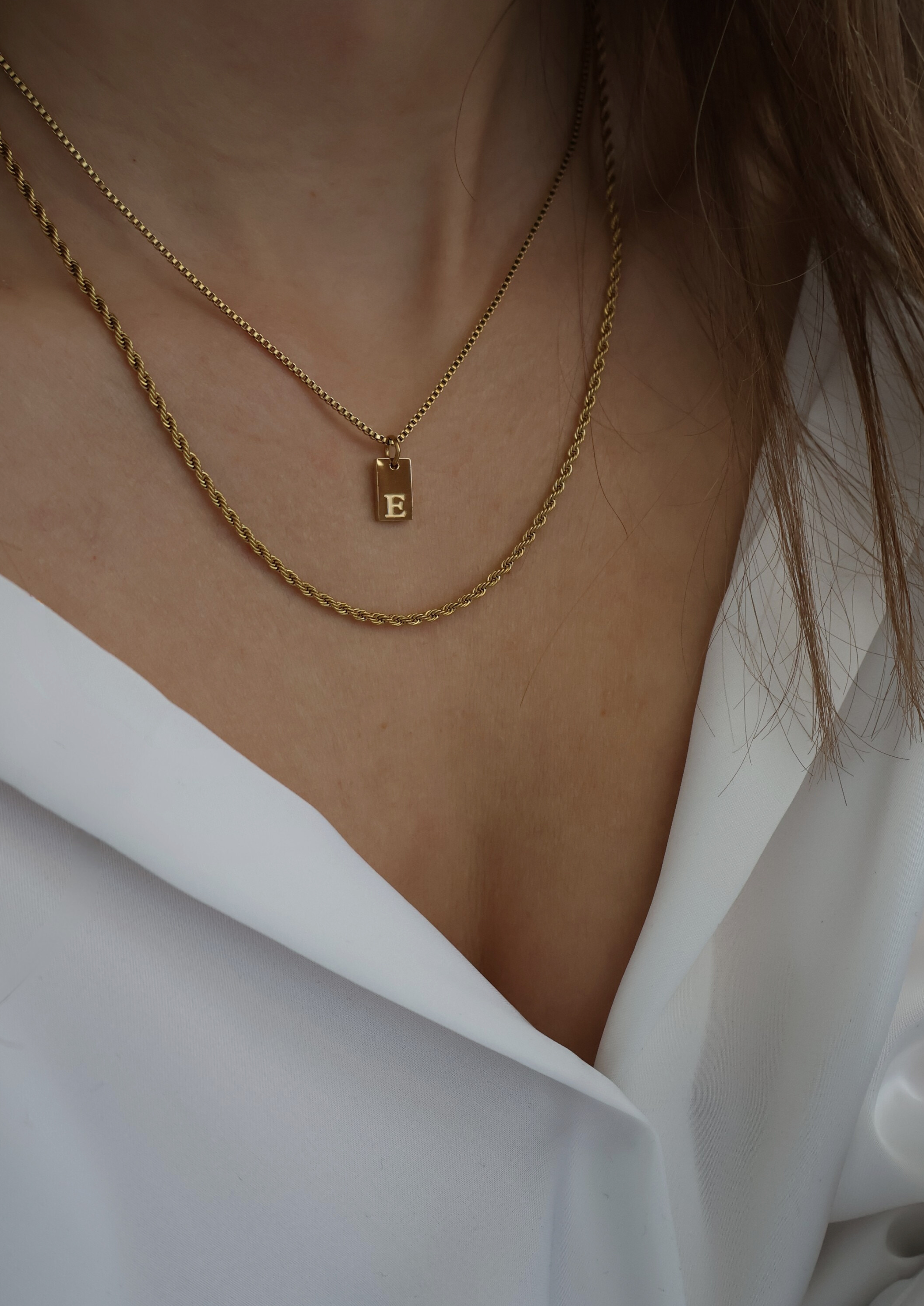 Alpha Halskette I Gold