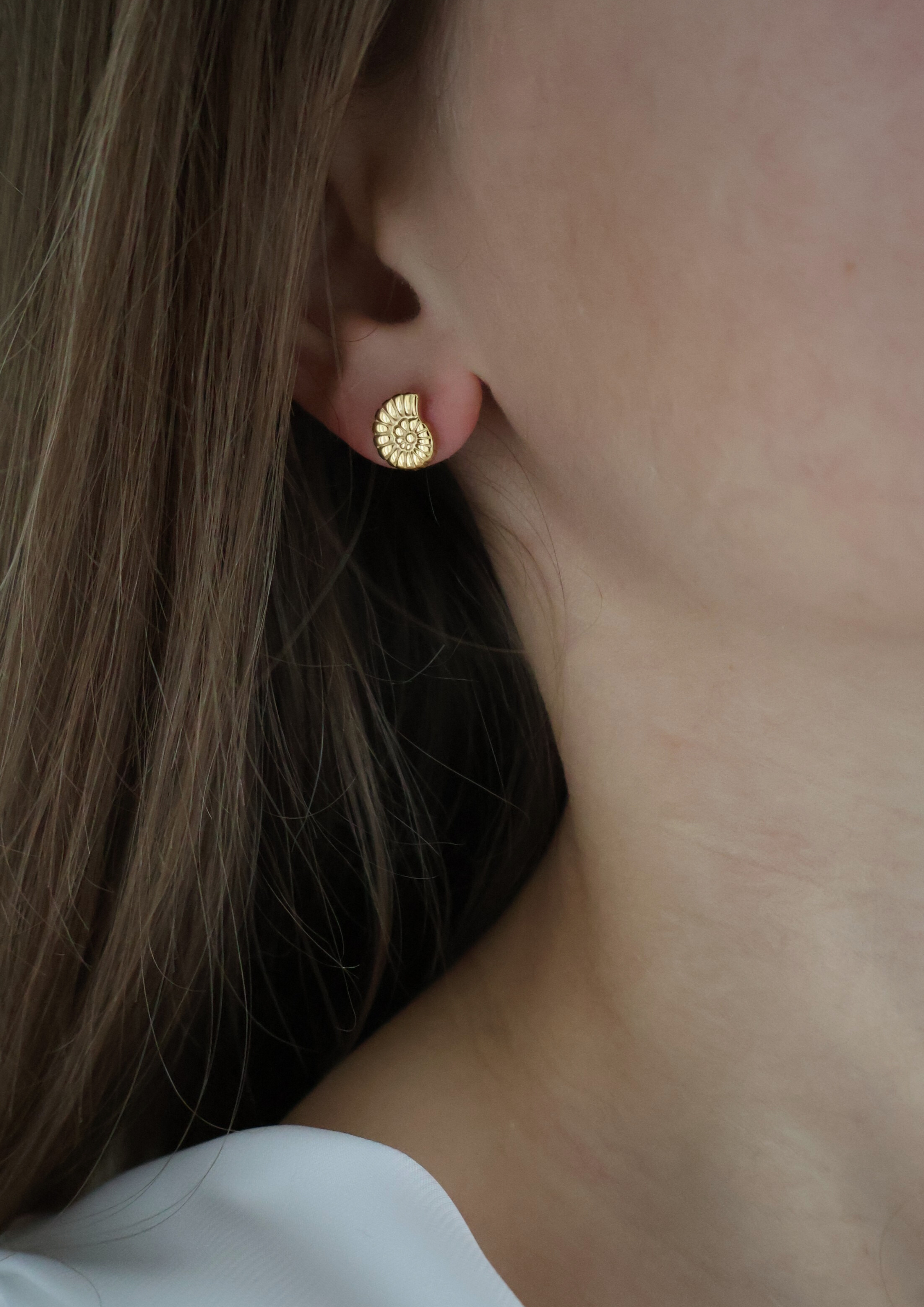 Fossil Ohrstecker I Gold