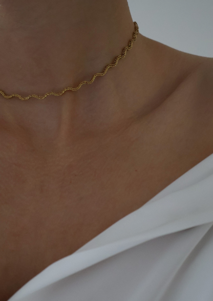 Wave Halskette I GOLD