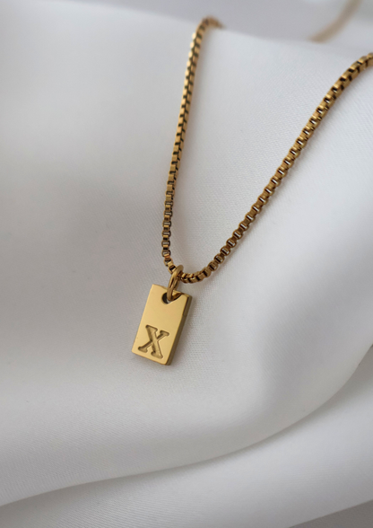 Alpha Halskette I Gold