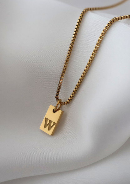 Alpha Halskette I Gold