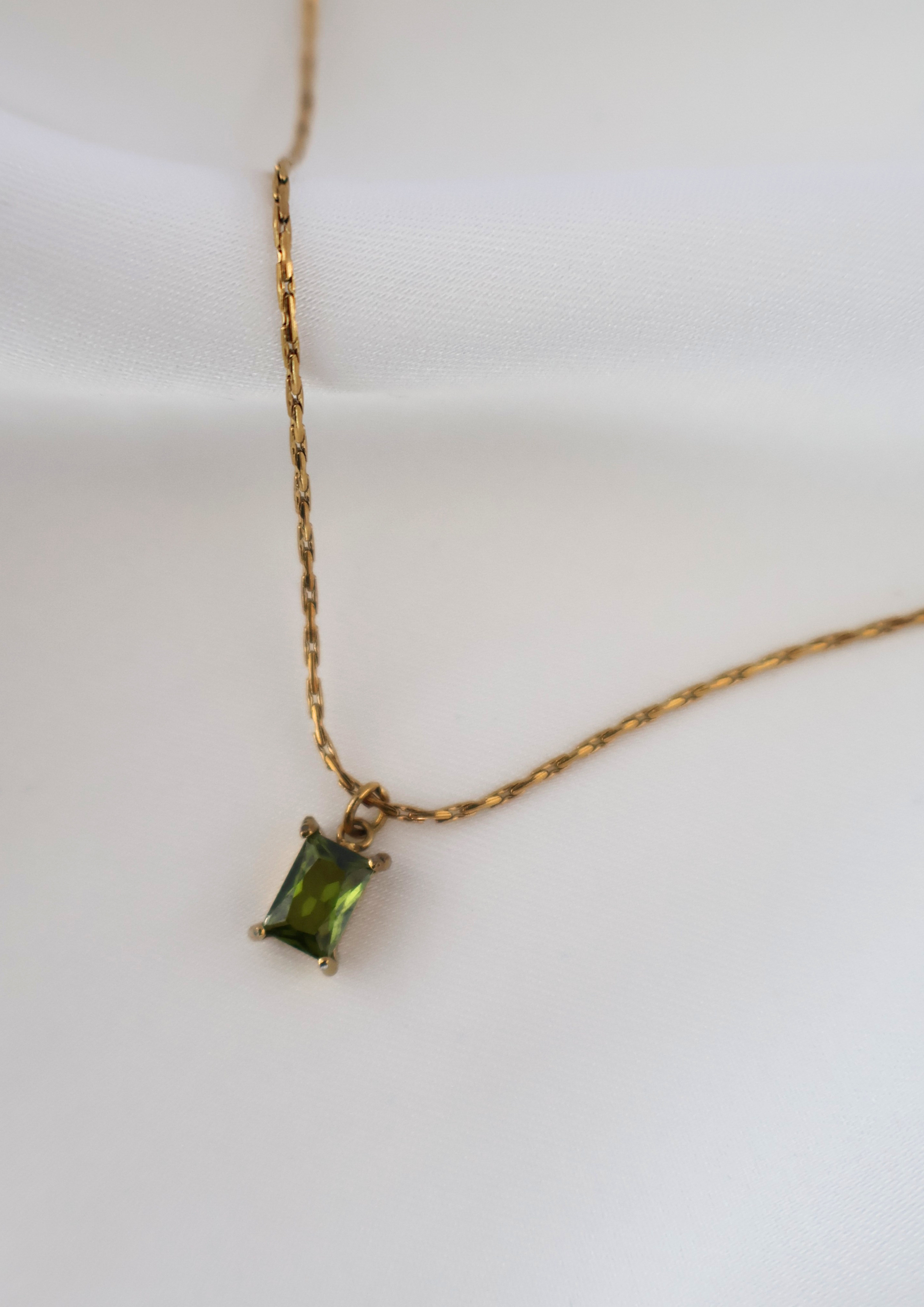 Birthstone Halskette I Gold