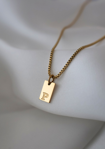 Alpha Halskette I Gold