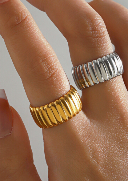 Bold Ring I GOLD