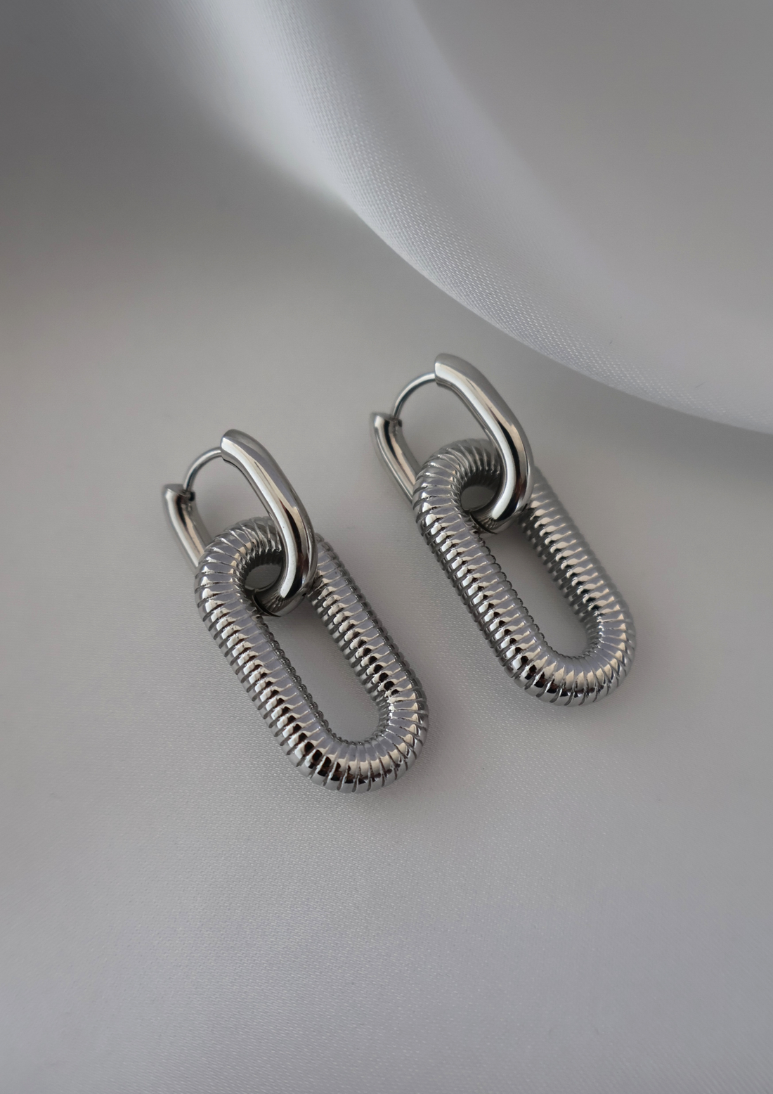 Contour Ohrringe I Silber