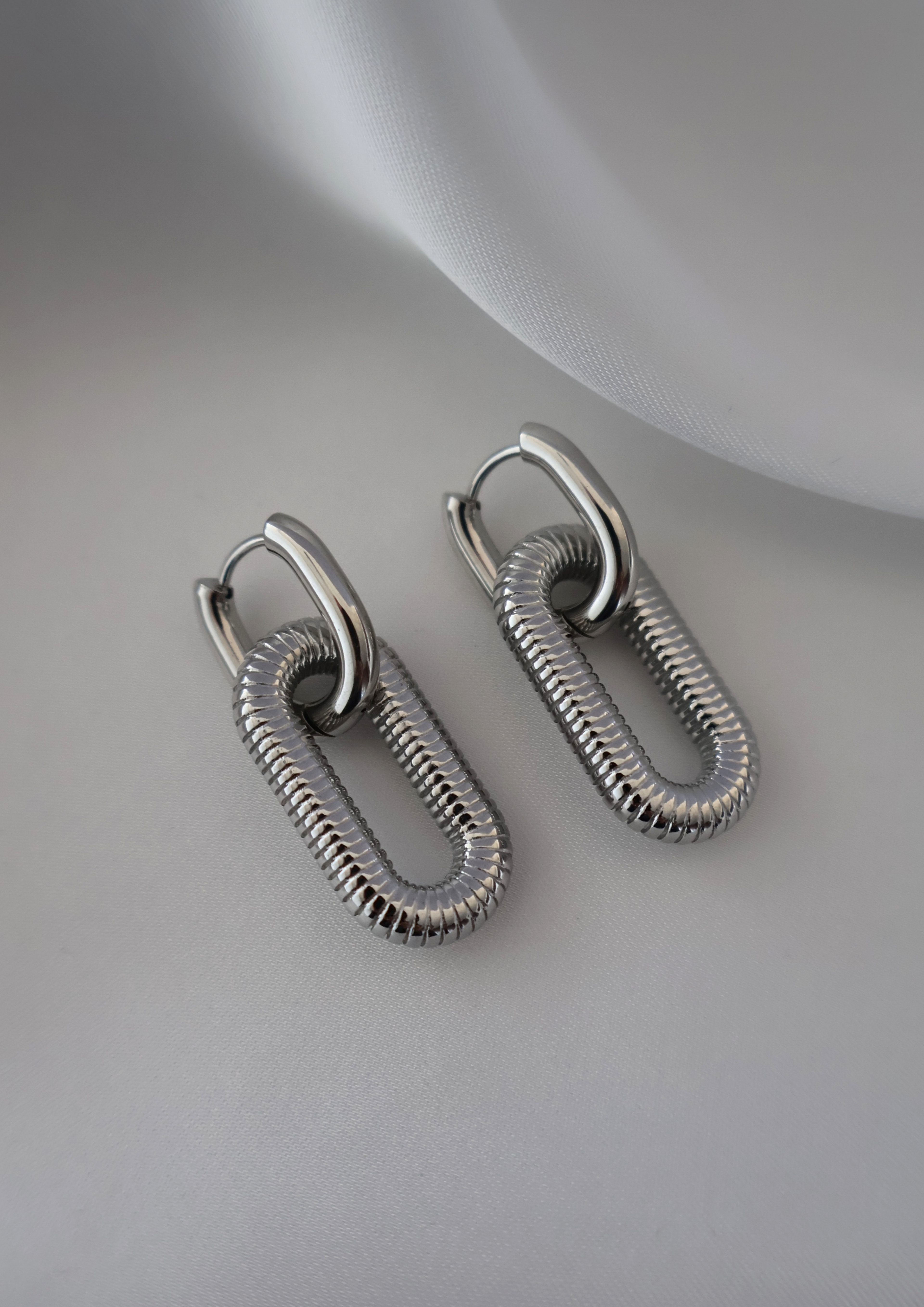 Contour Ohrringe I Silber