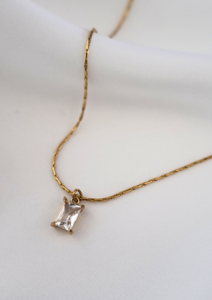 Birthstone Halskette I Gold