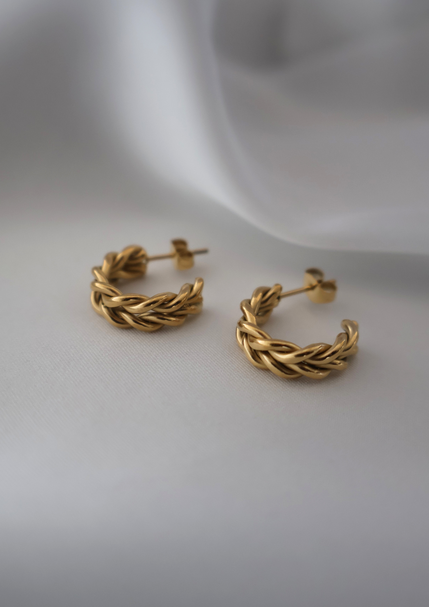 Braided Ohrstecker I Gold