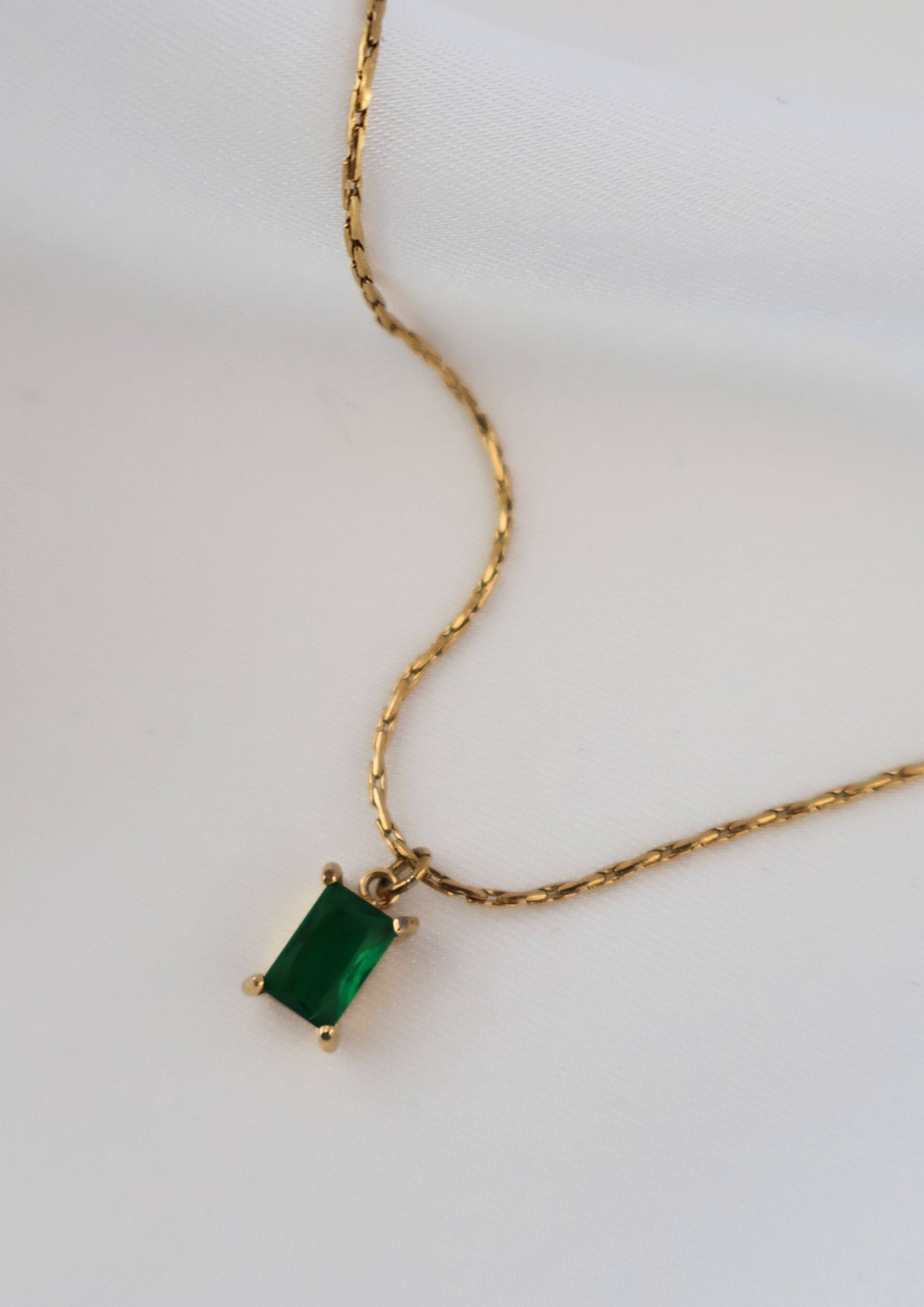 Birthstone Halskette I Gold