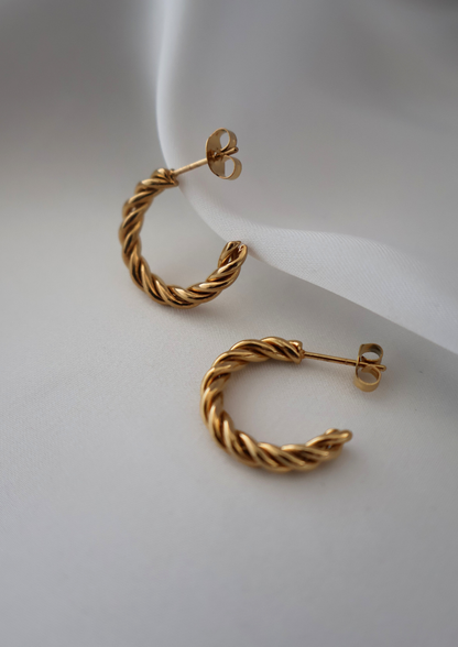 Curlina Ohrstecker I Gold