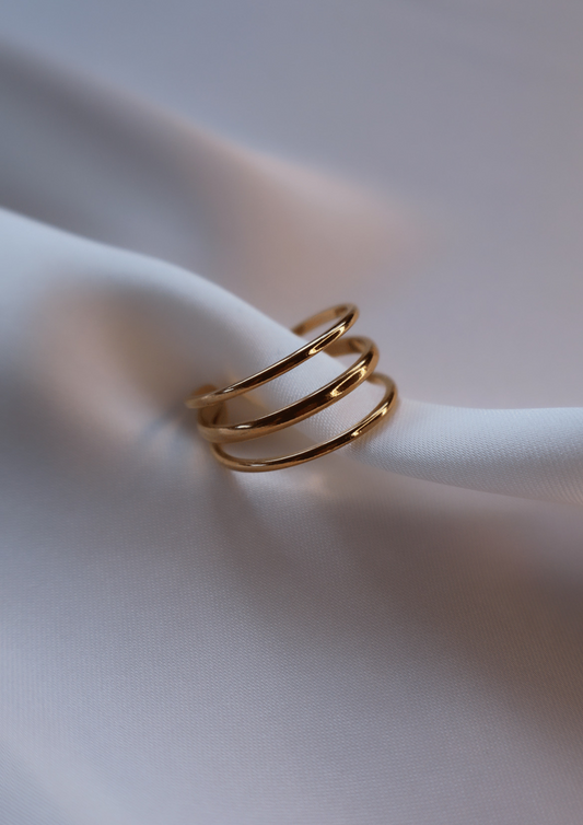 Varvara Ring I GOLD