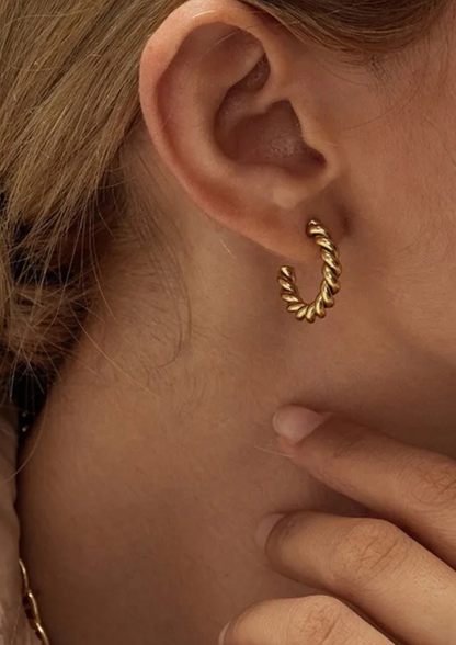 Curlina Ohrstecker I Gold