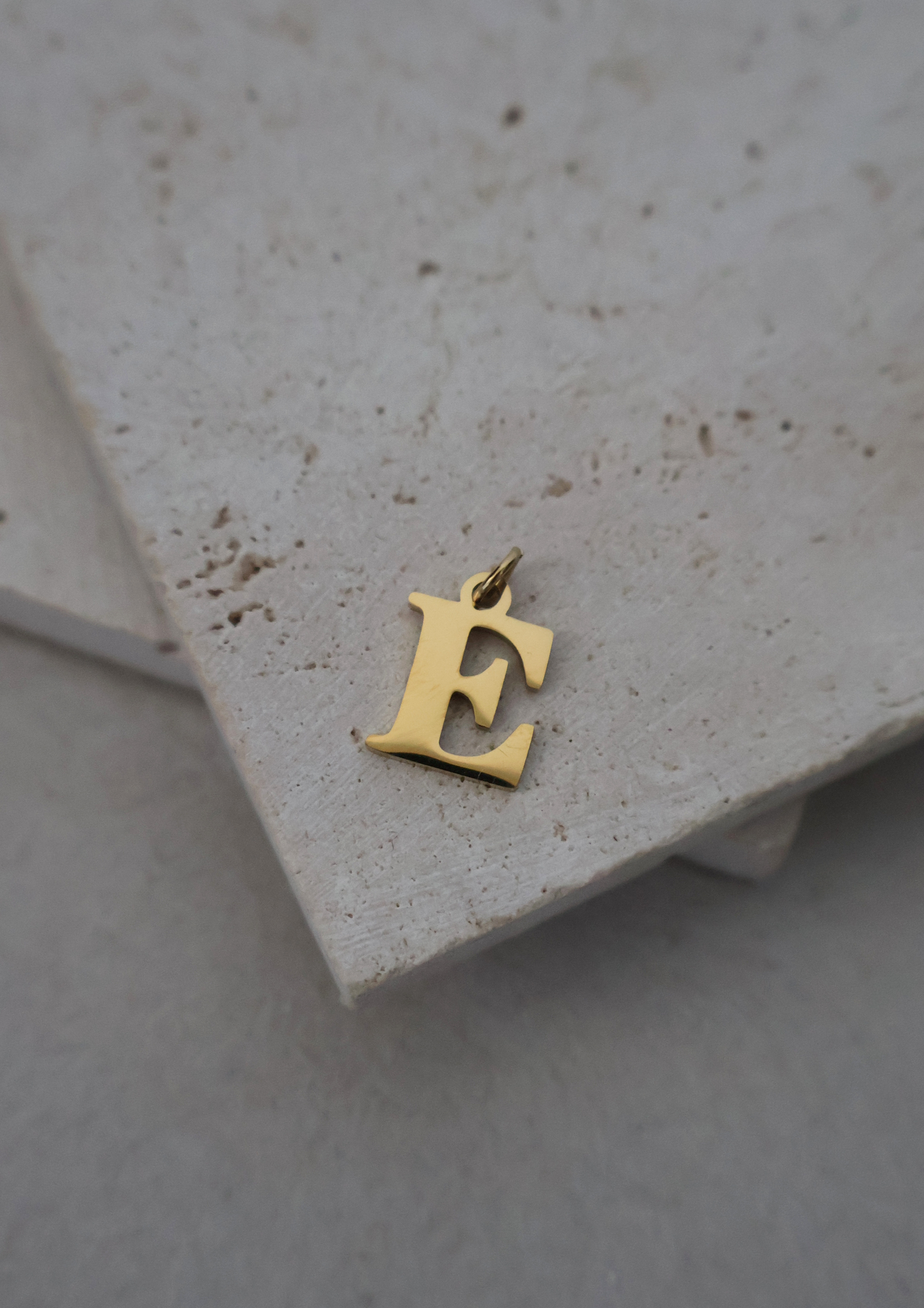 Grace Letter Halskette I GOLD