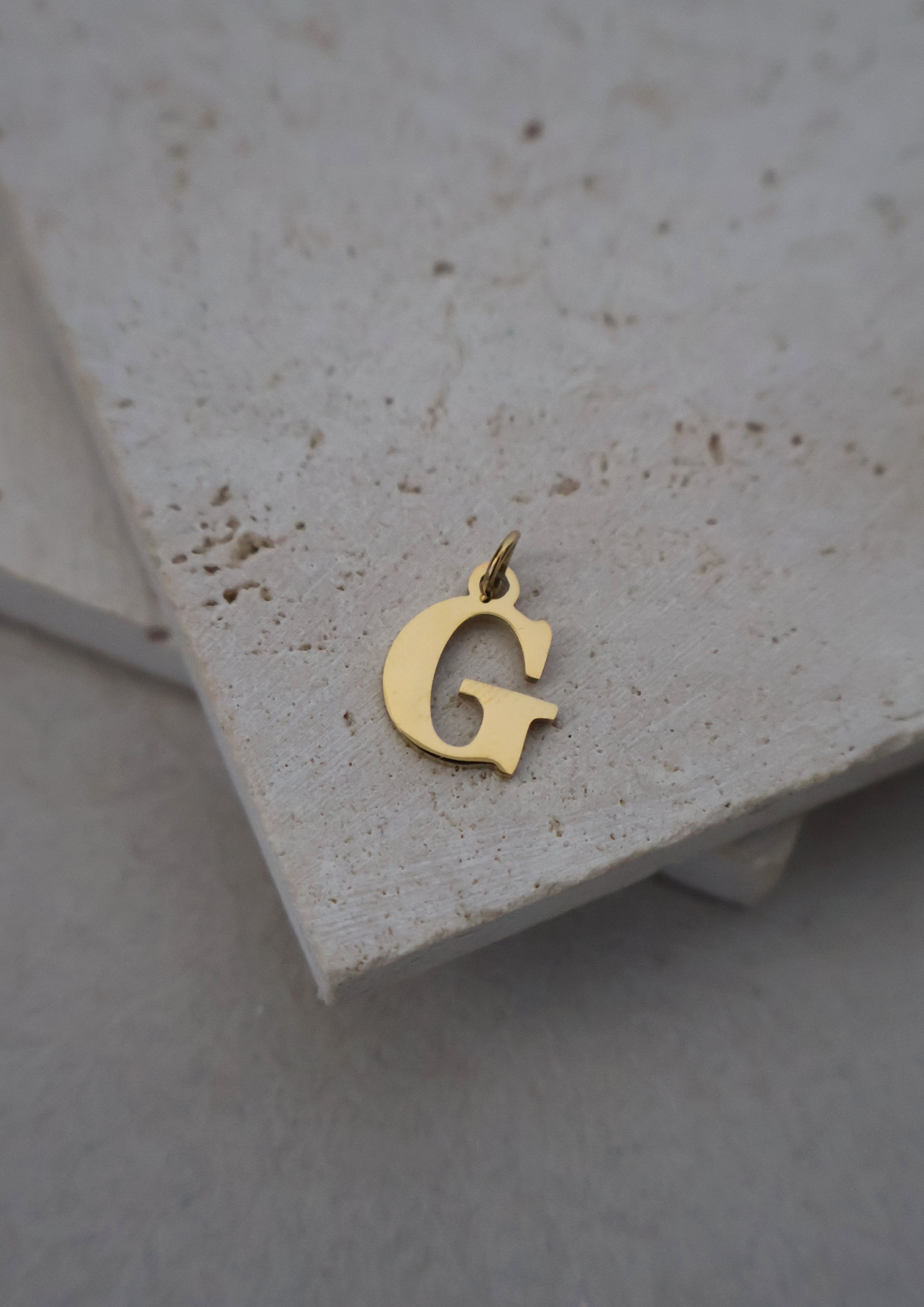 Grace Letter Halskette I GOLD