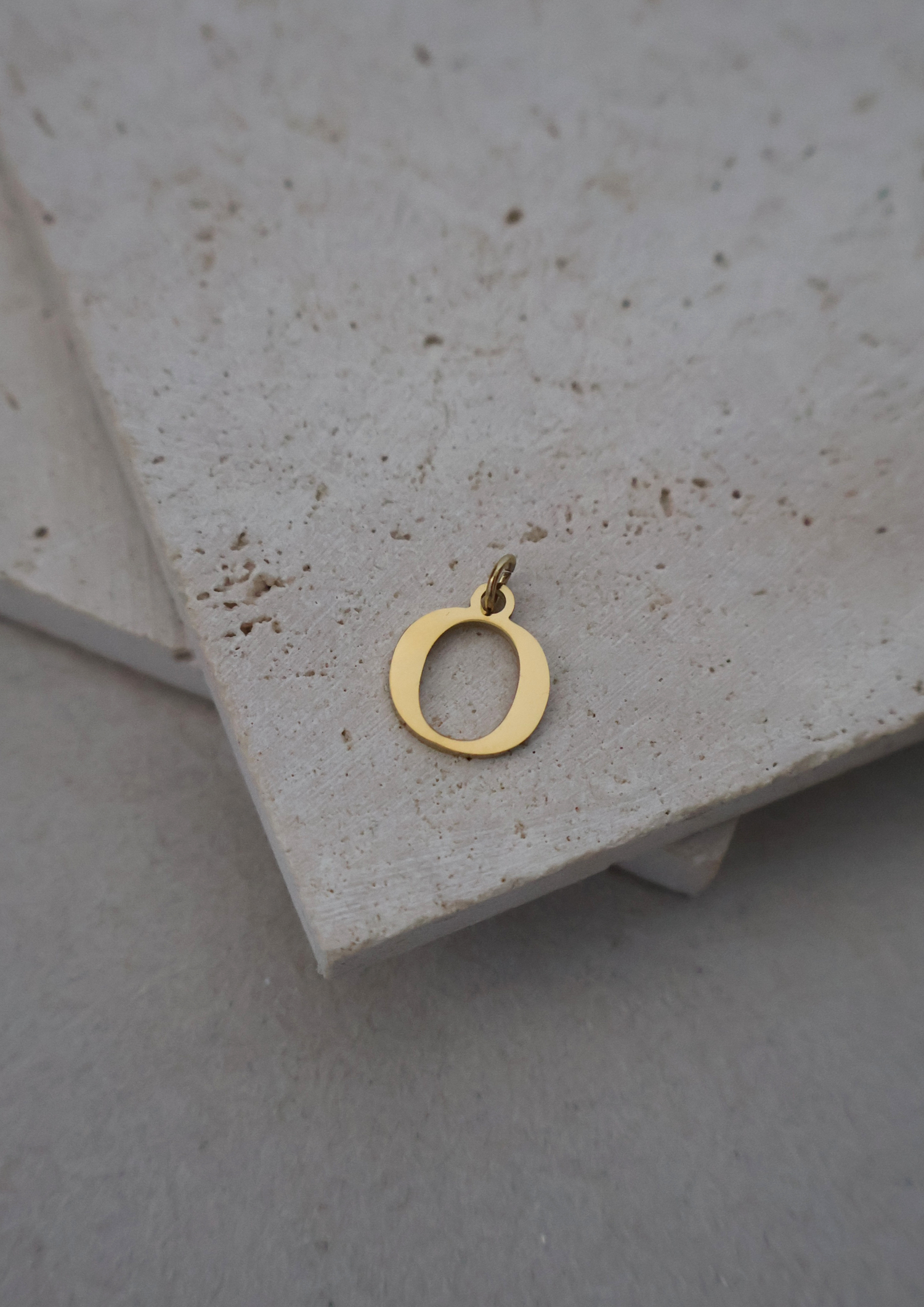 Grace Letter Halskette I GOLD