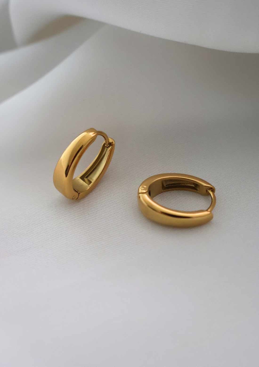 Solaia Ohrringe I Gold