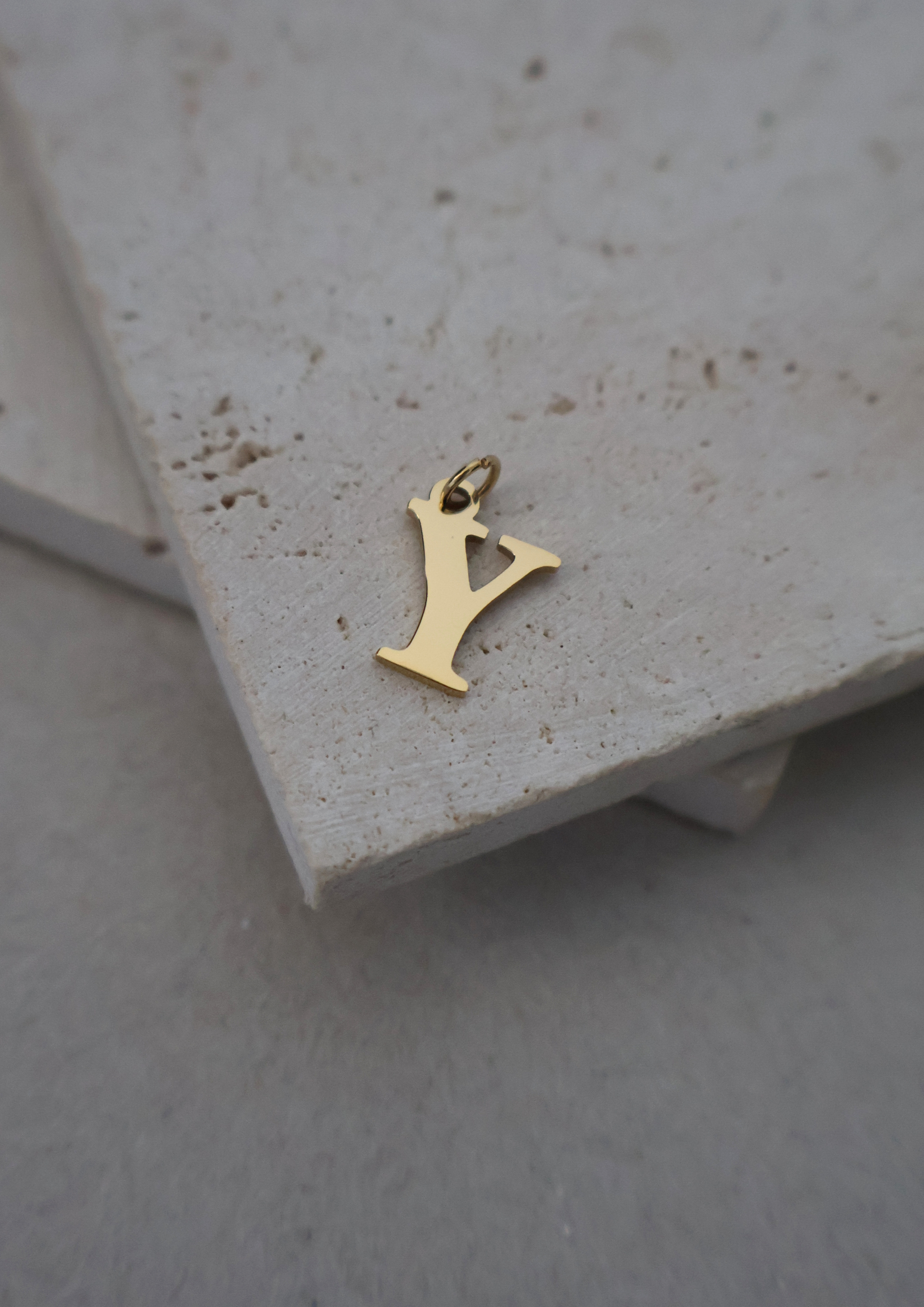 Grace Letter Halskette I GOLD