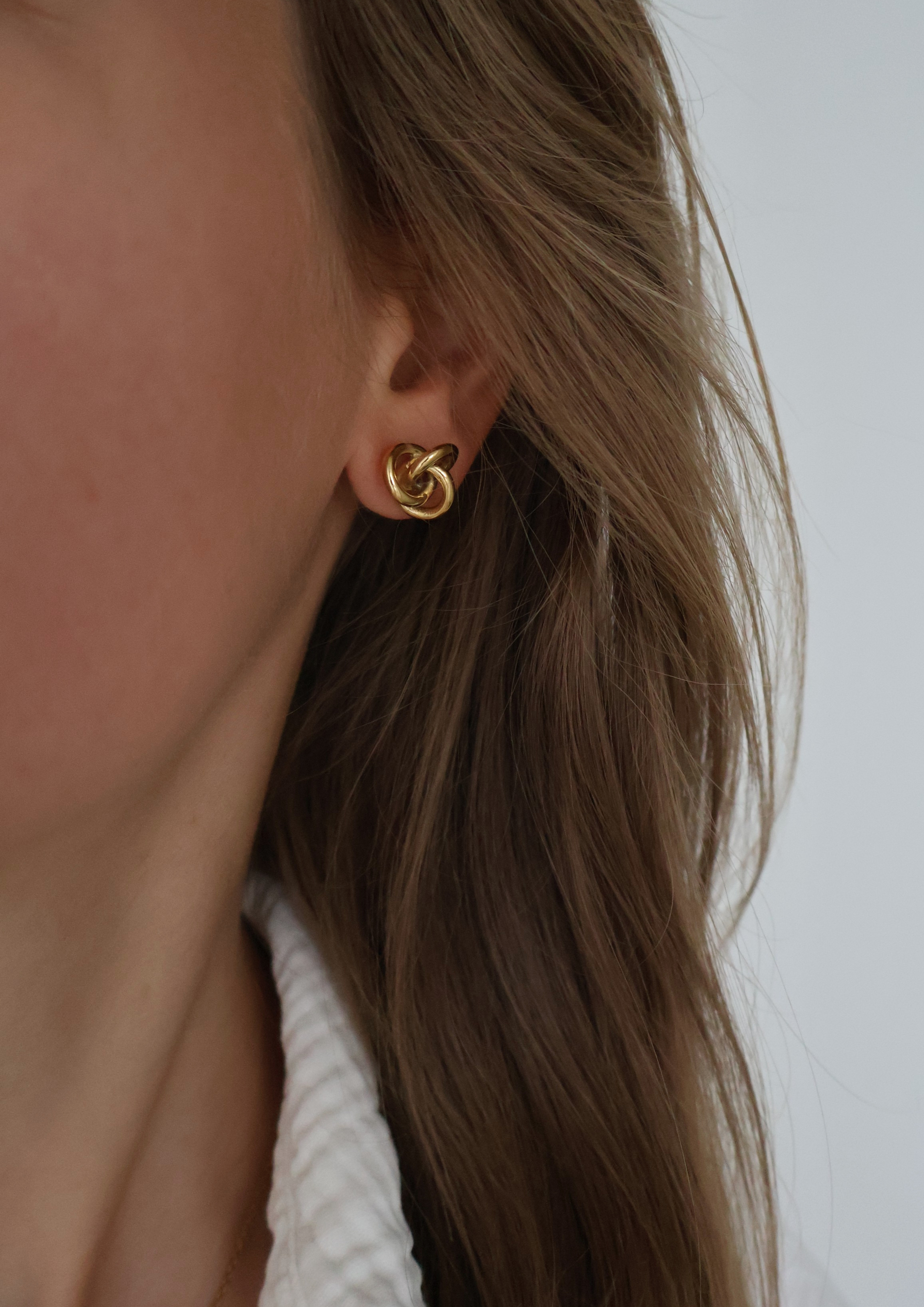 Knot Ohrstecker I Gold