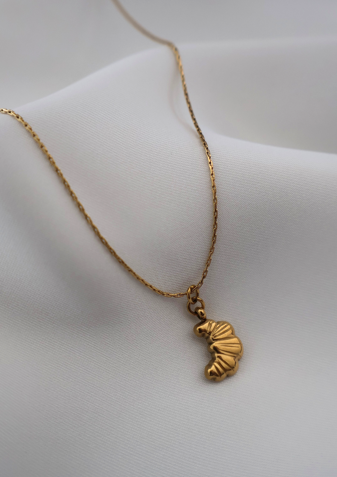 Gipfeli Halskette I Gold