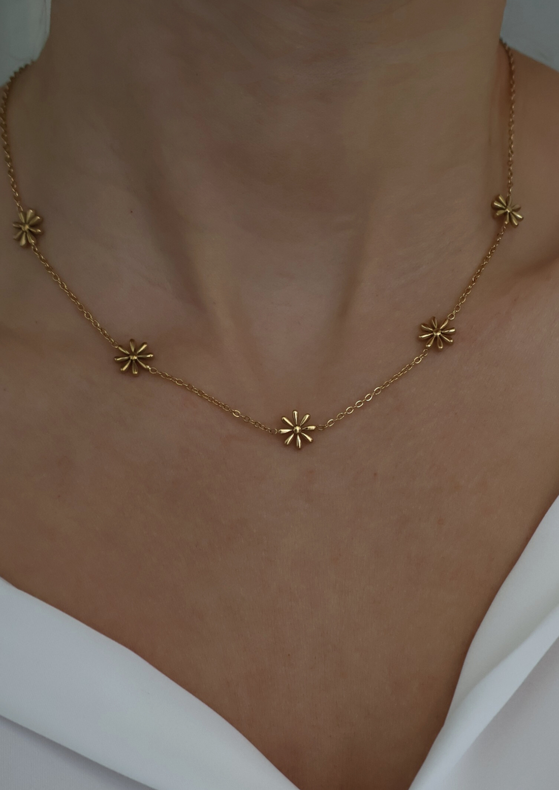 Blossom Halskette I Gold