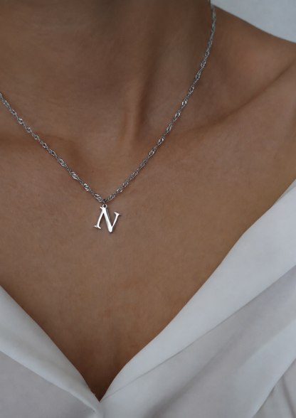 Essential Letter Charm I Silber