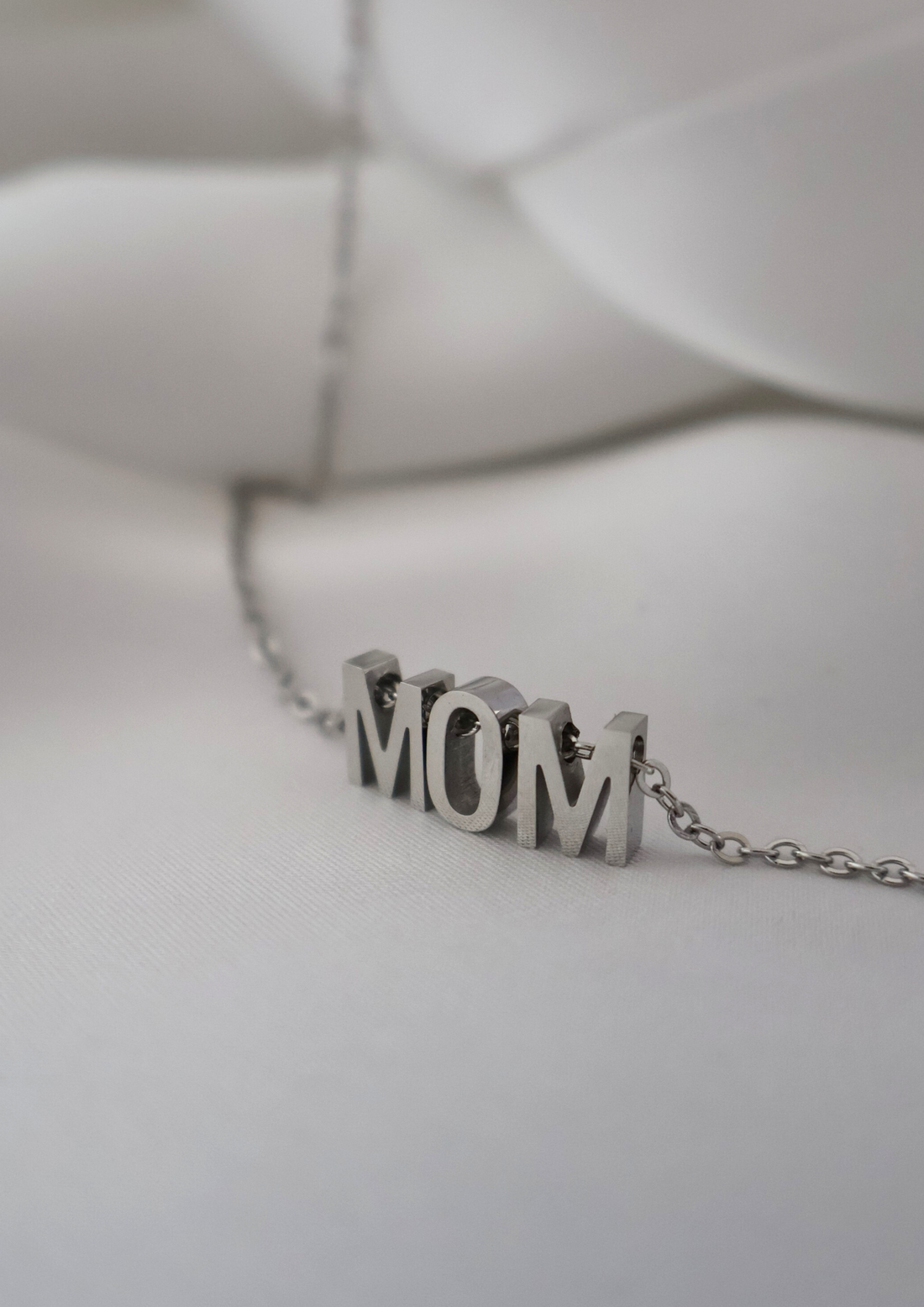 MOM Halskette I Silber