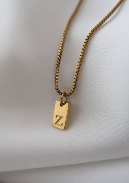 Alpha Halskette I Gold