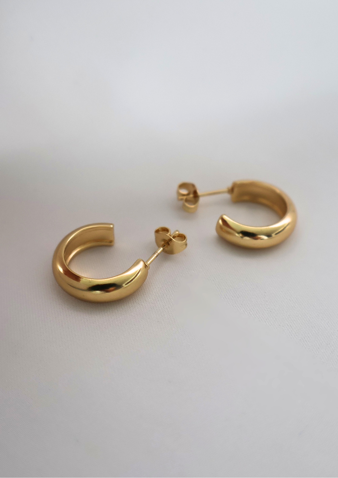 Luma Ohrstecker I Gold