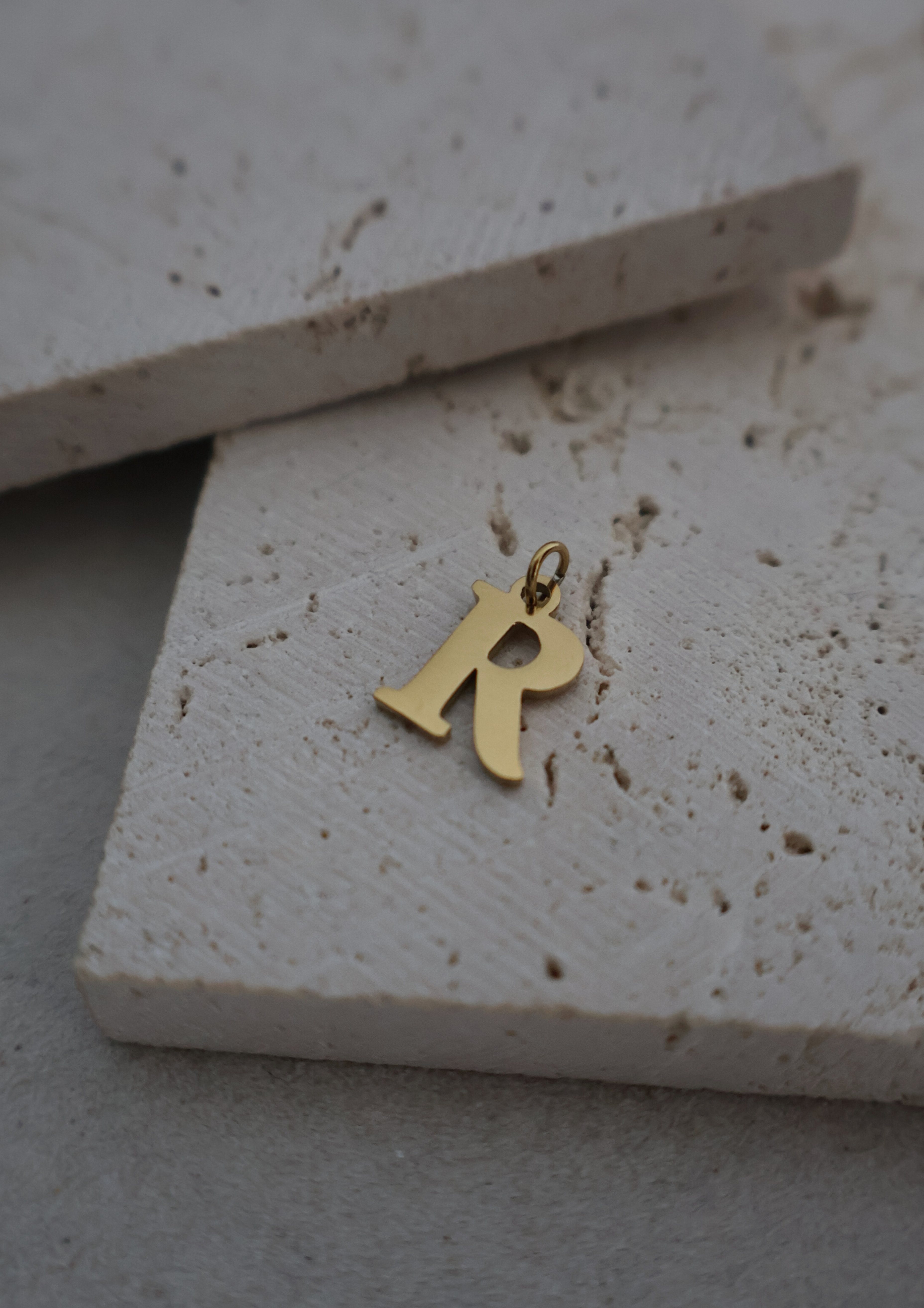 Grace Letter Halskette I GOLD