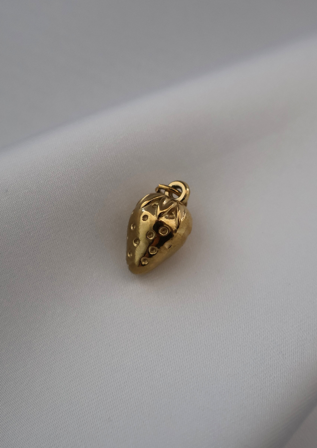 Strawberry Charm I GOLD