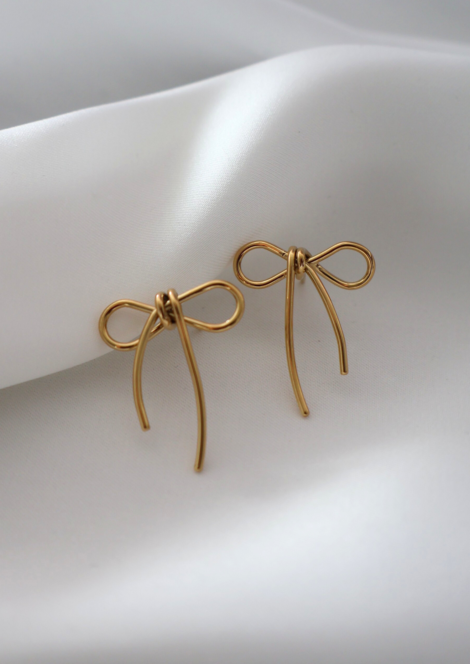 Linea Stud Earrings I Gold