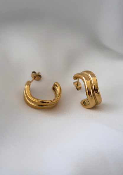 Wisp Ohrstecker I Gold