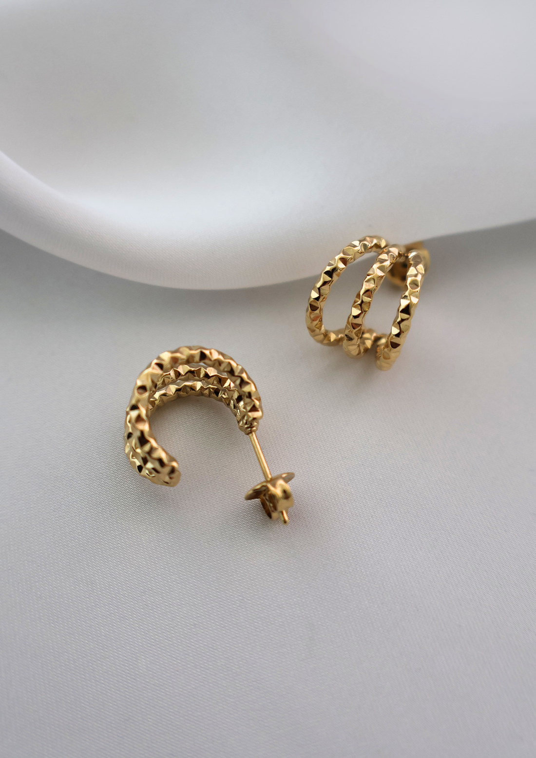 Lunaria Stud Earrings I Gold